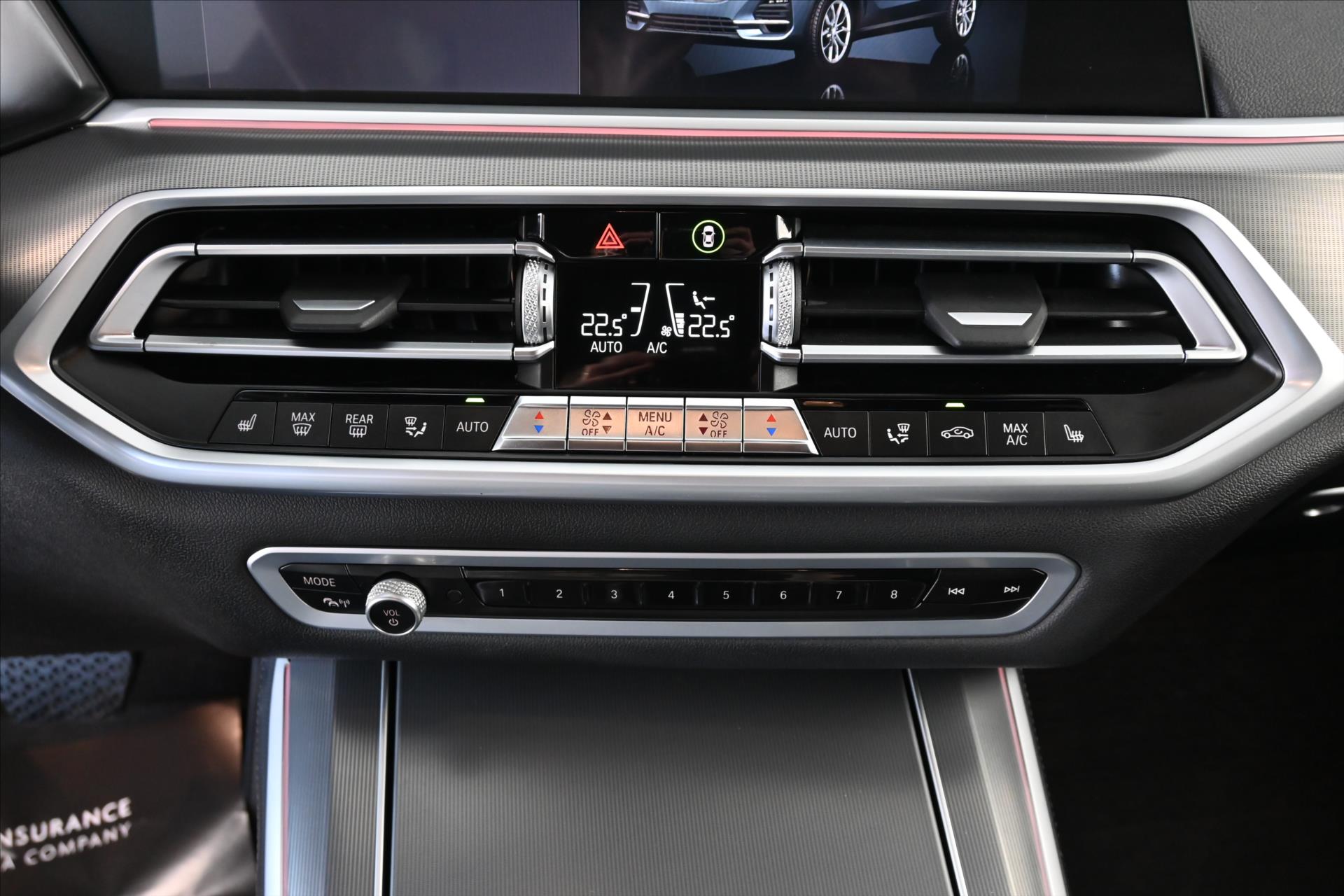 Hlavní fotografie vozu BMW X5 3,0 d xDrive 210kW AT8 *Panorama* Záruka až 5 let (25)