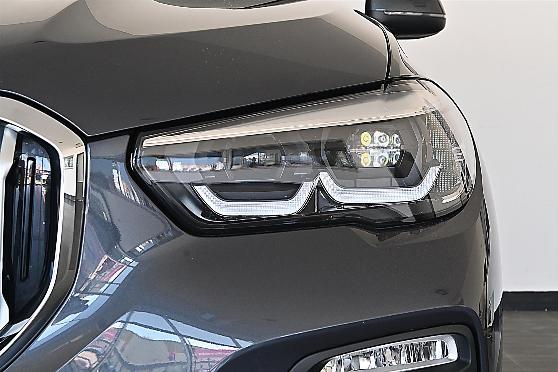 Hlavní fotografie vozu BMW X5 3,0 d xDrive 210kW AT8 *Panorama* Záruka až 5 let (37)