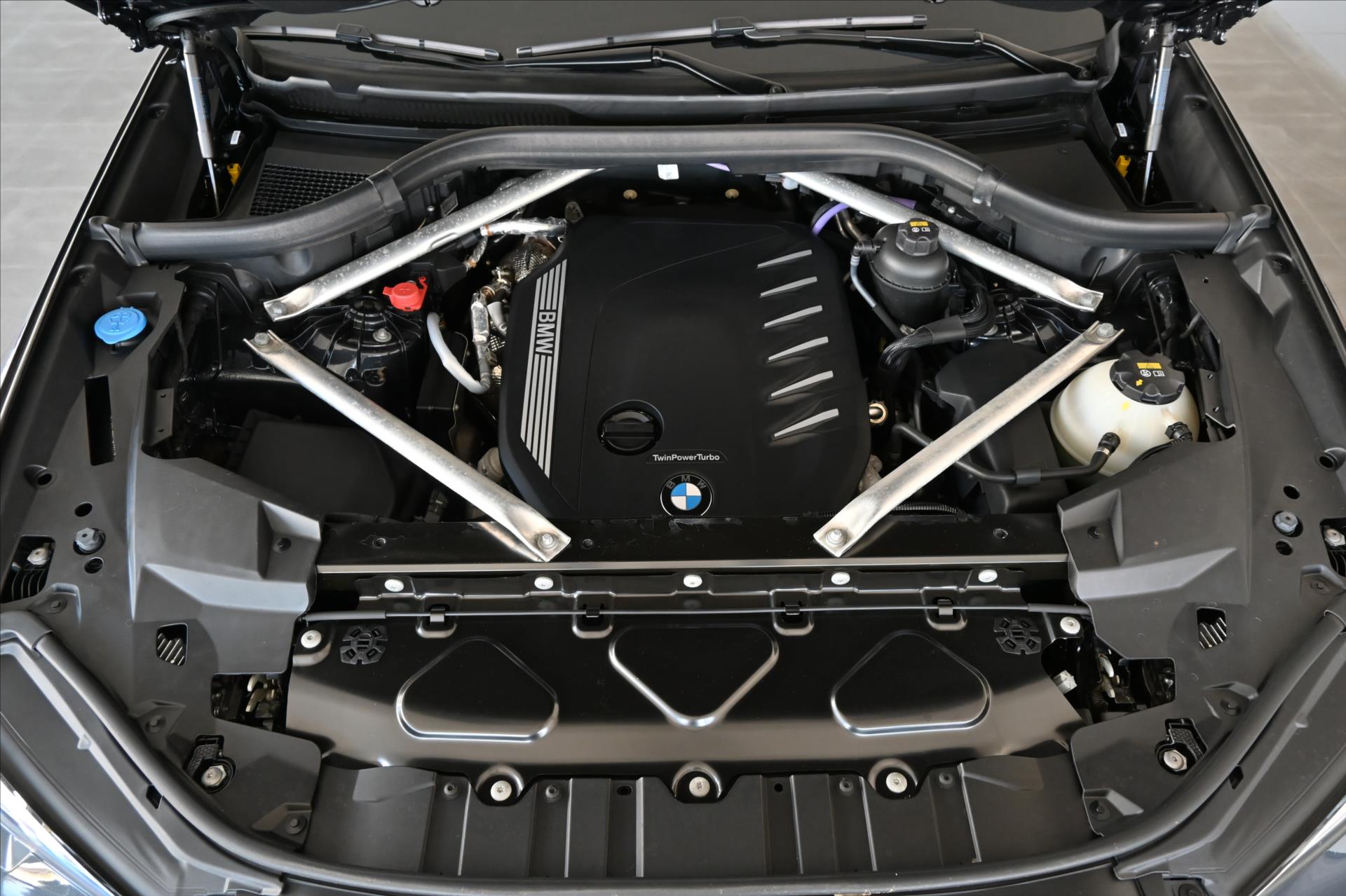 Hlavní fotografie vozu BMW X5 3,0 d xDrive 210kW AT8 *Panorama* Záruka až 5 let (5)