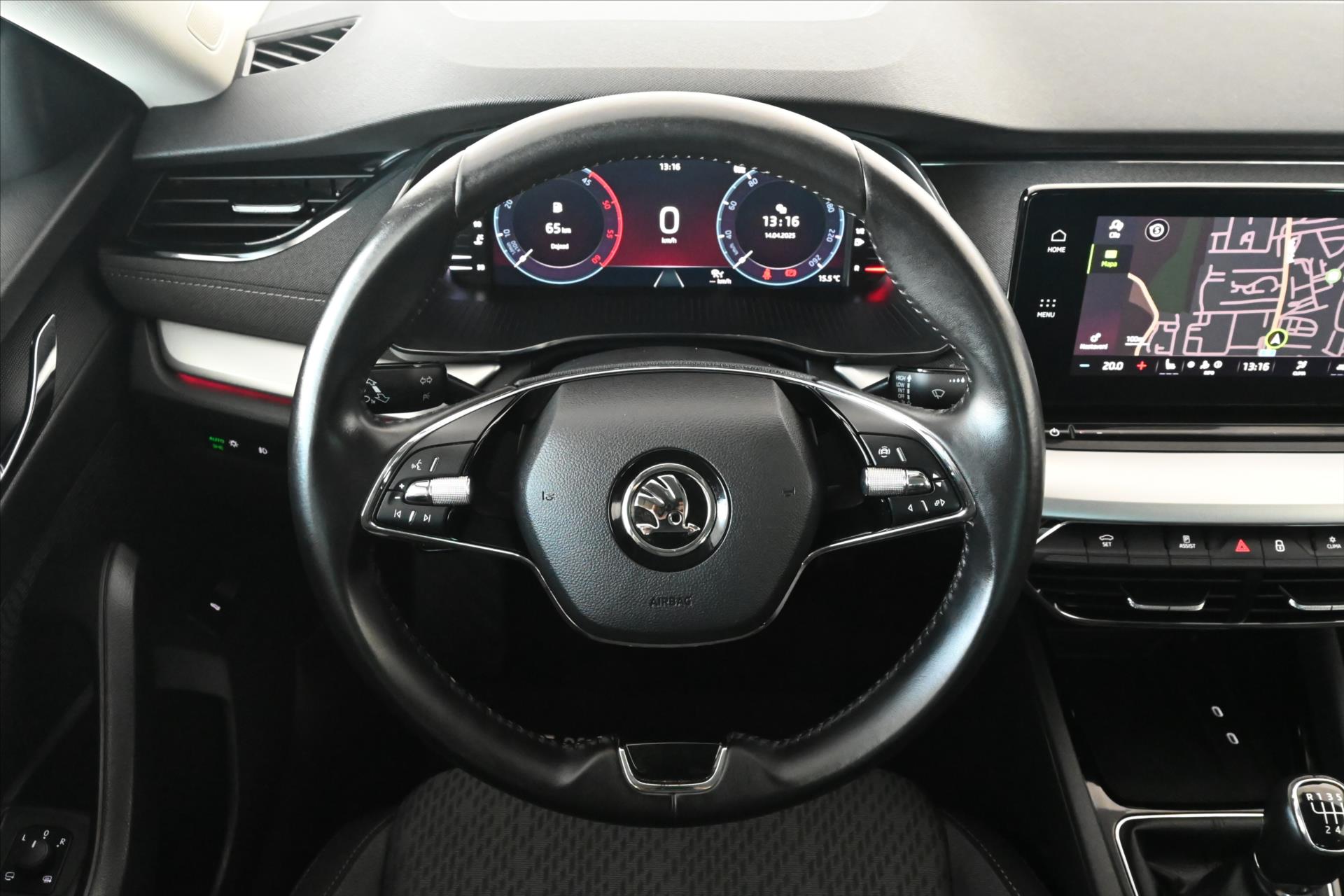 Hlavní fotografie vozu Škoda Octavia 2,0 TDI 110 kW Style LED Záruka až 5 let (17)