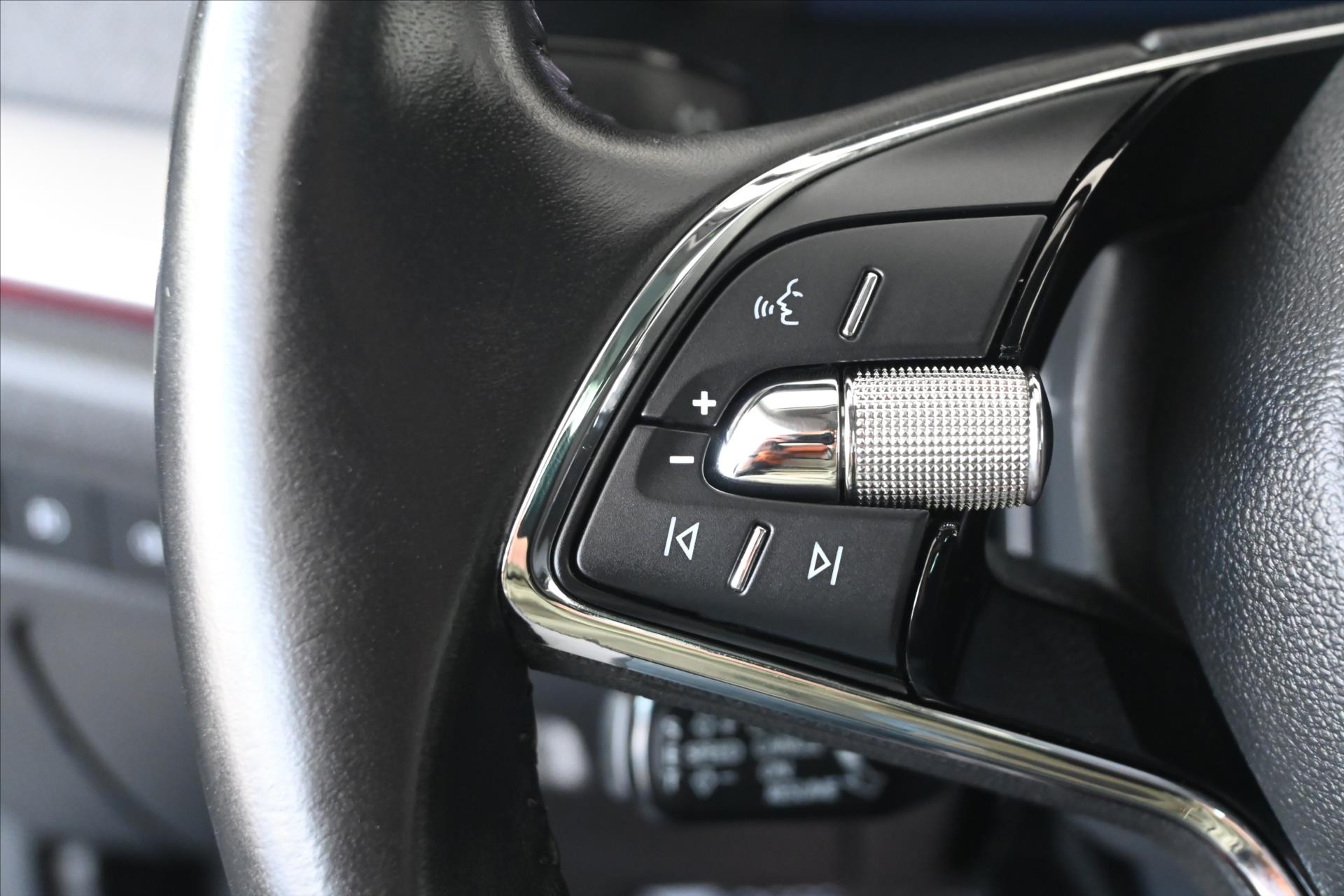 Hlavní fotografie vozu Škoda Octavia 2,0 TDI 110 kW Style LED Záruka až 5 let (18)