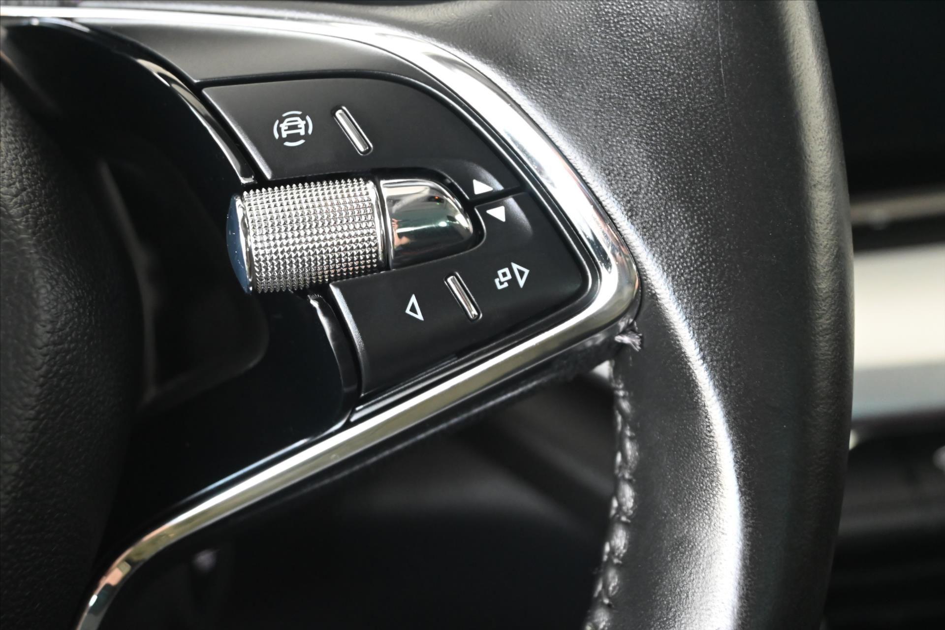 Hlavní fotografie vozu Škoda Octavia 2,0 TDI 110 kW Style LED Záruka až 5 let (19)