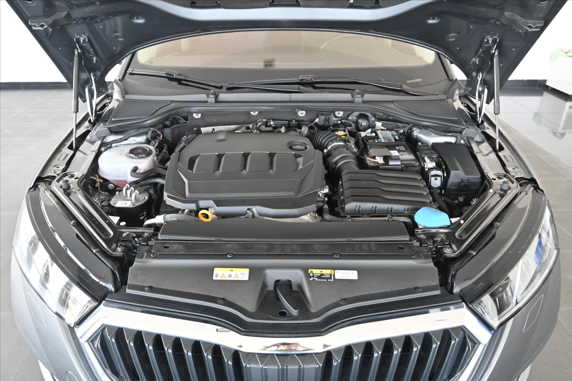 Hlavní fotografie vozu Škoda Octavia 2,0 TDI 110 kW Style LED Záruka až 5 let (6)