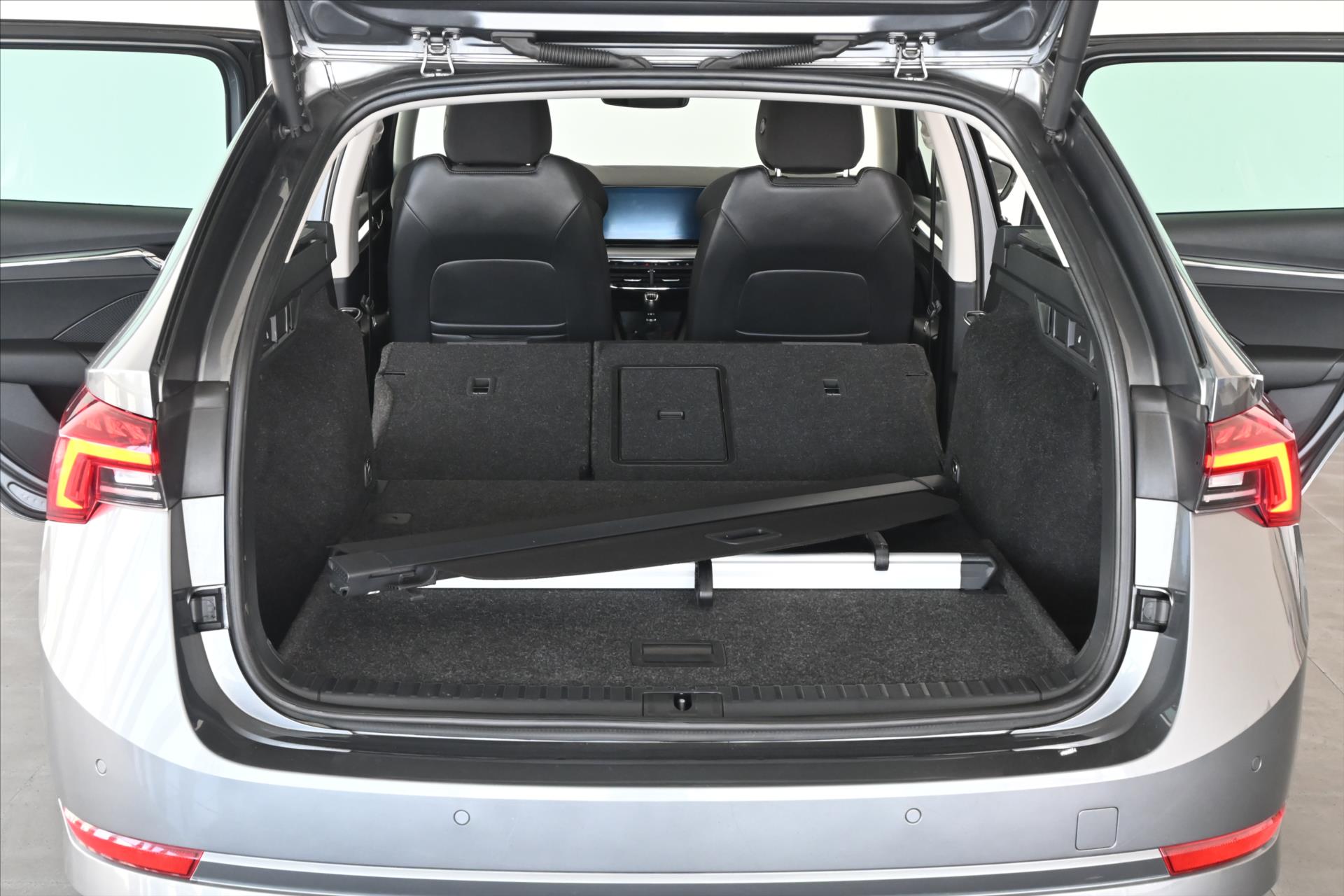 Hlavní fotografie vozu Škoda Octavia 2,0 TDI 110 kW Style LED Záruka až 5 let (8)