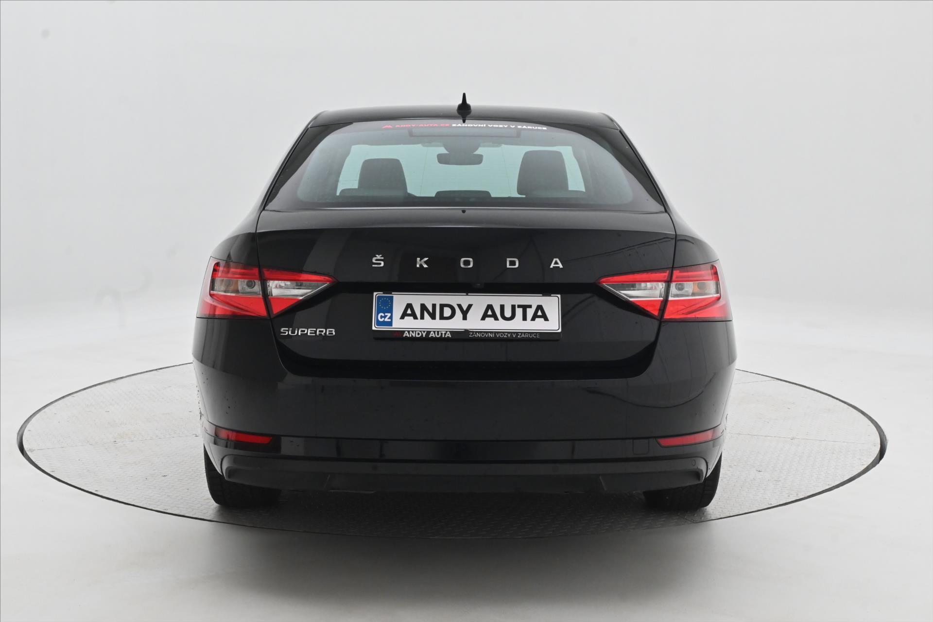 Hlavní fotografie vozu Škoda Superb 2,0 TDI 110kW STYLE Záruka až 5 let (6)