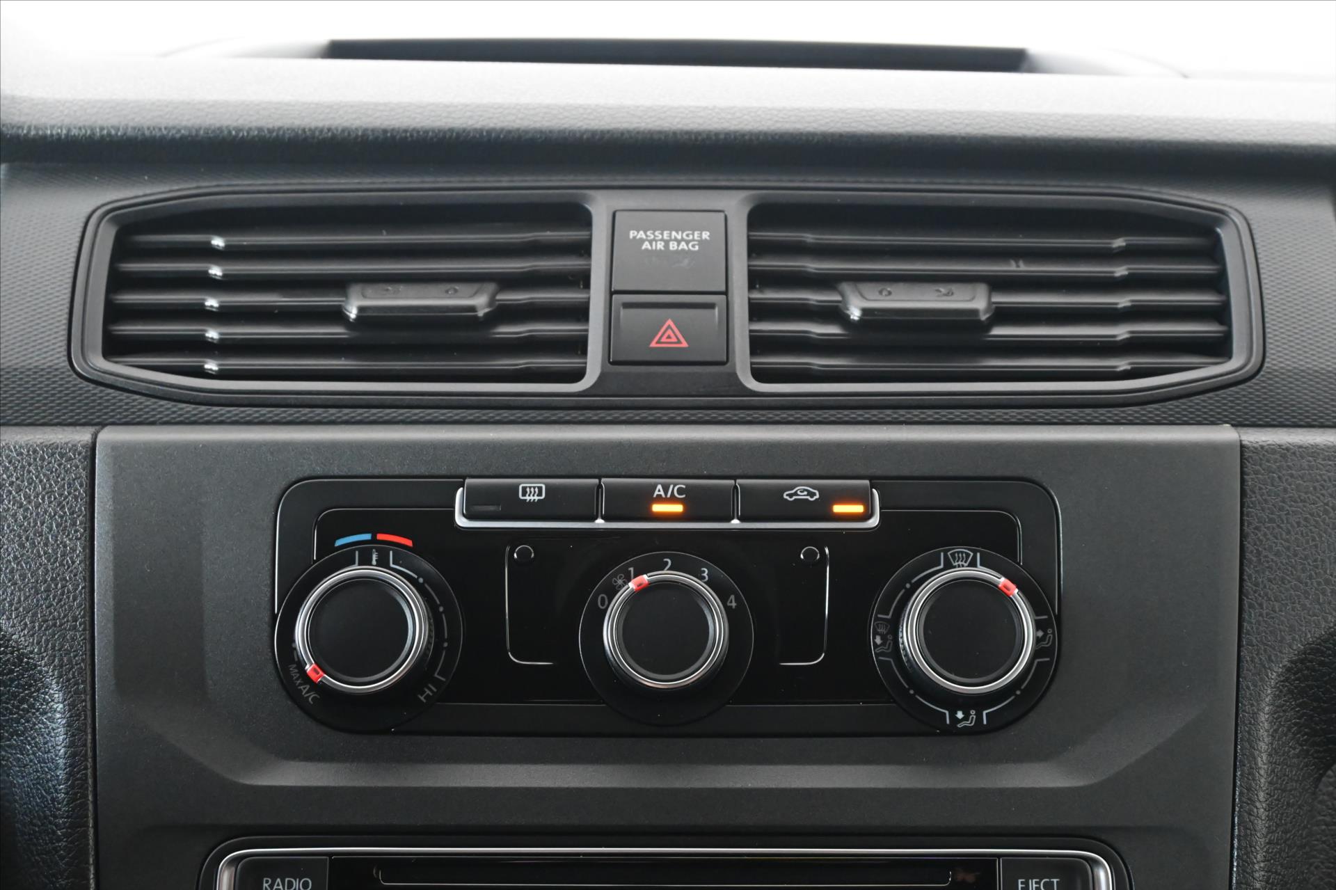 Hlavní fotografie vozu Volkswagen Caddy 2,0 TDI Maxi 75kW N1 Conceptline Záruka až 5 let (20)