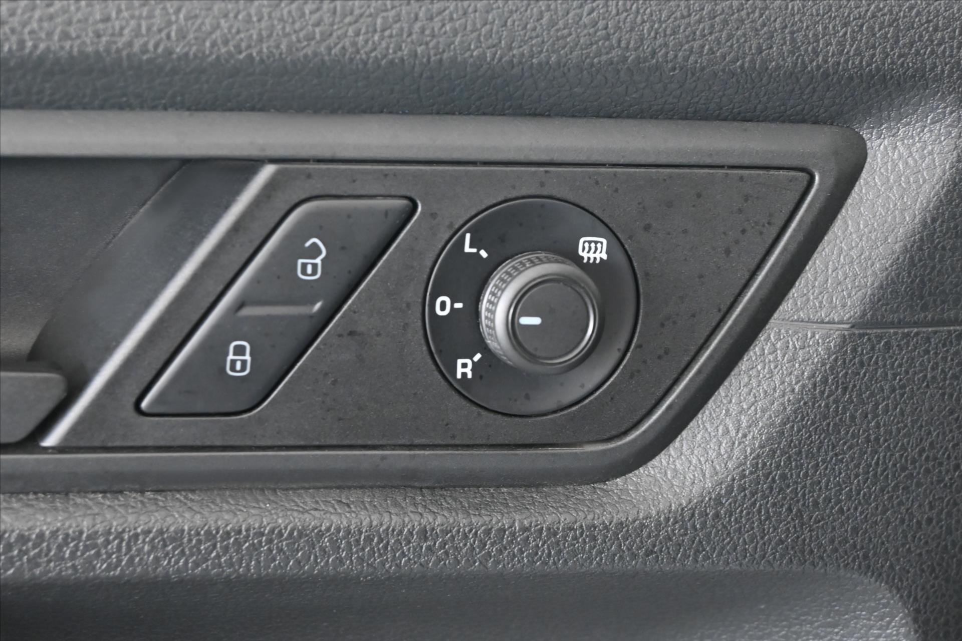 Hlavní fotografie vozu Volkswagen Caddy 2,0 TDI Maxi 75kW N1 Conceptline Záruka až 5 let (23)