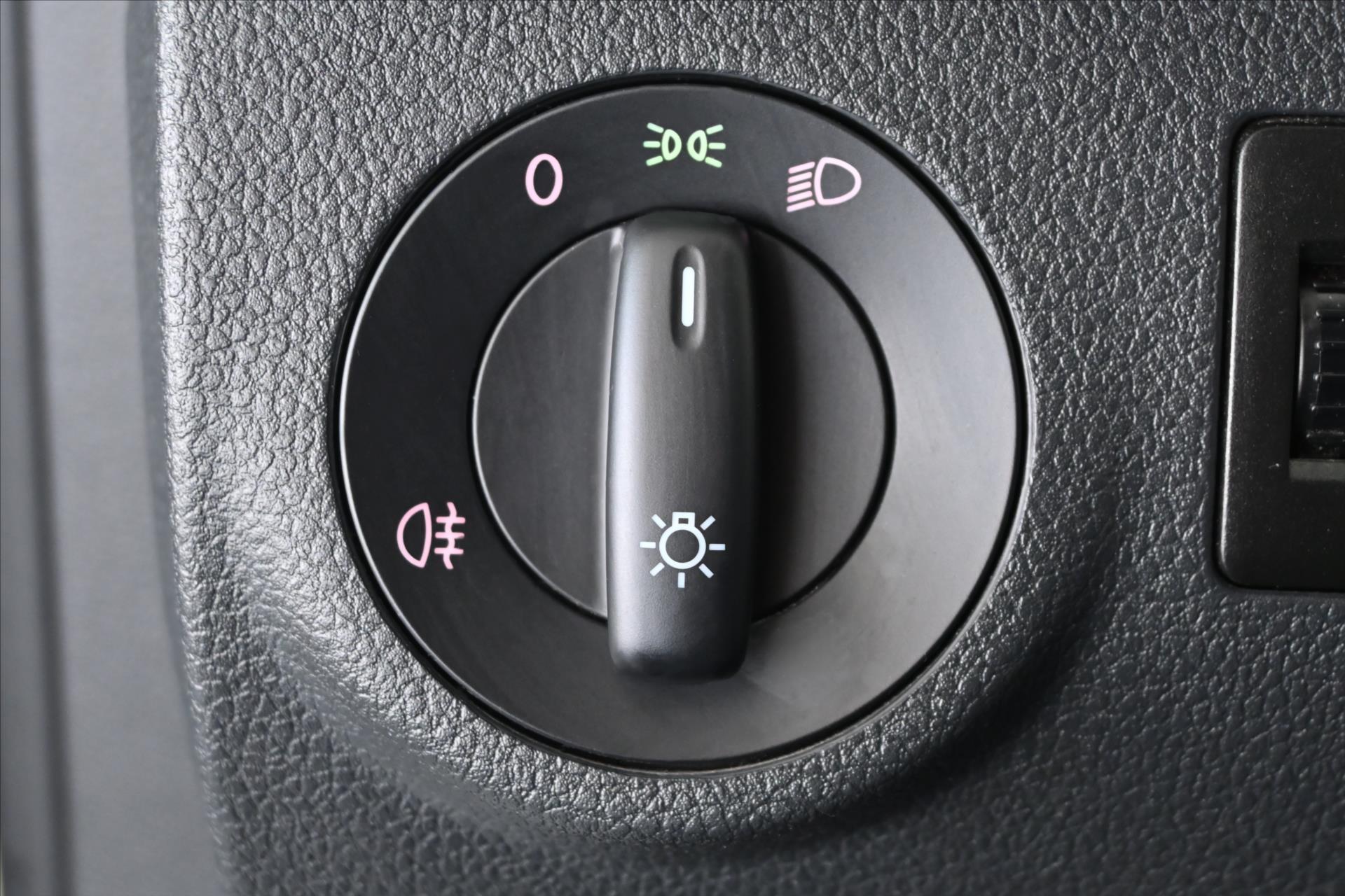 Hlavní fotografie vozu Volkswagen Caddy 2,0 TDI Maxi 75kW N1 Conceptline Záruka až 5 let (25)