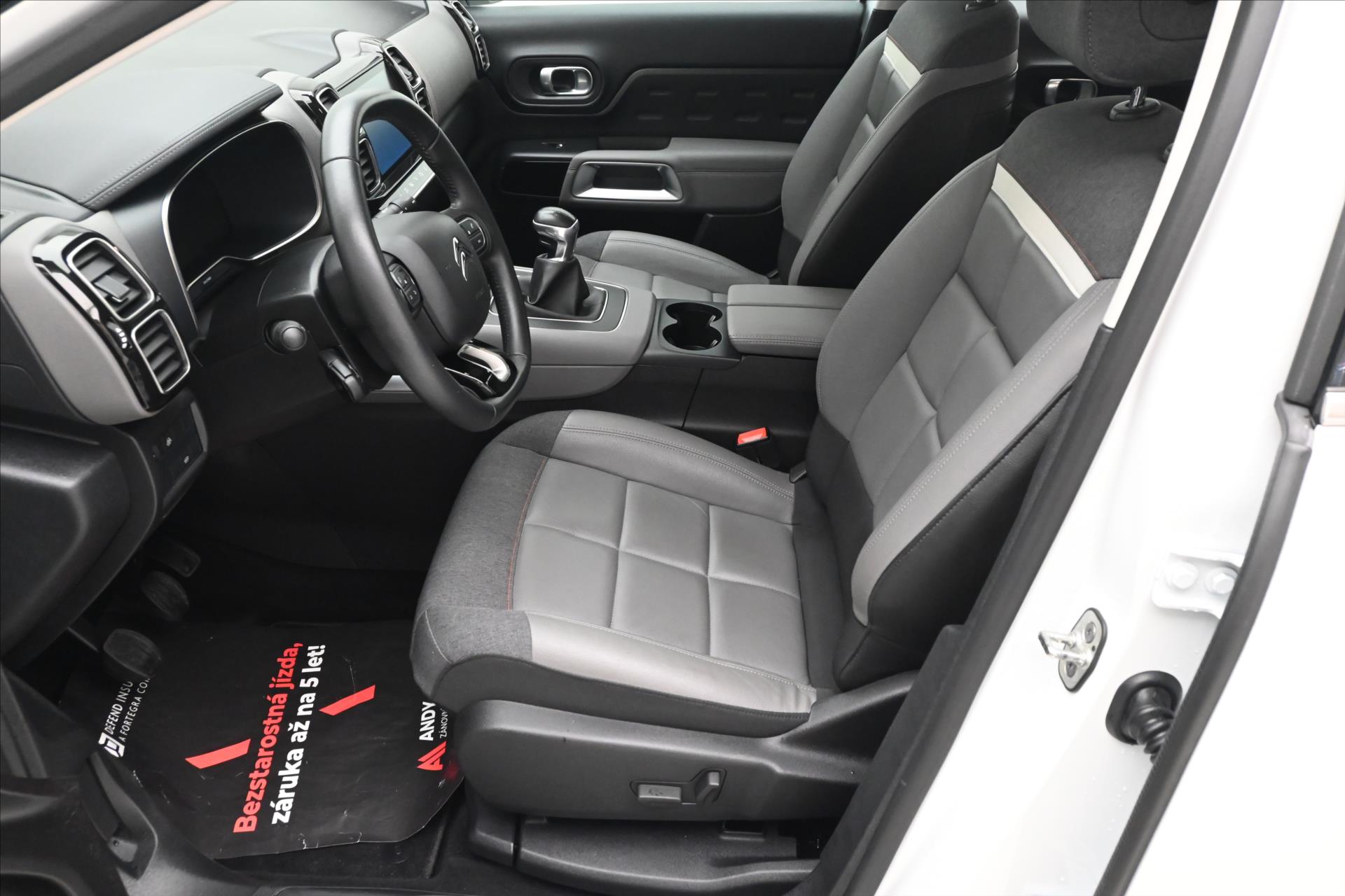 Hlavní fotografie vozu Citroën C5 Aircross 1,5 BlueHDi 96 kW S&S Business Záruka až 5 let (13)