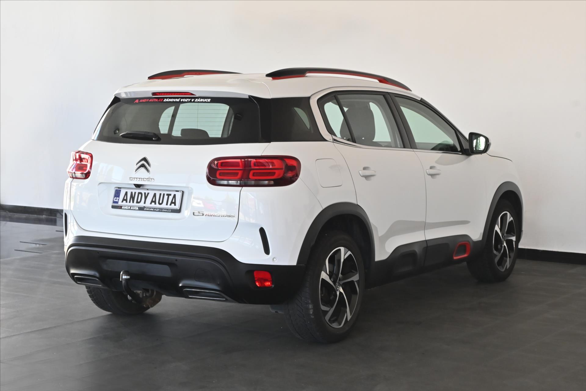 Hlavní fotografie vozu Citroën C5 Aircross 1,5 BlueHDi 96 kW S&S Business Záruka až 5 let (4)