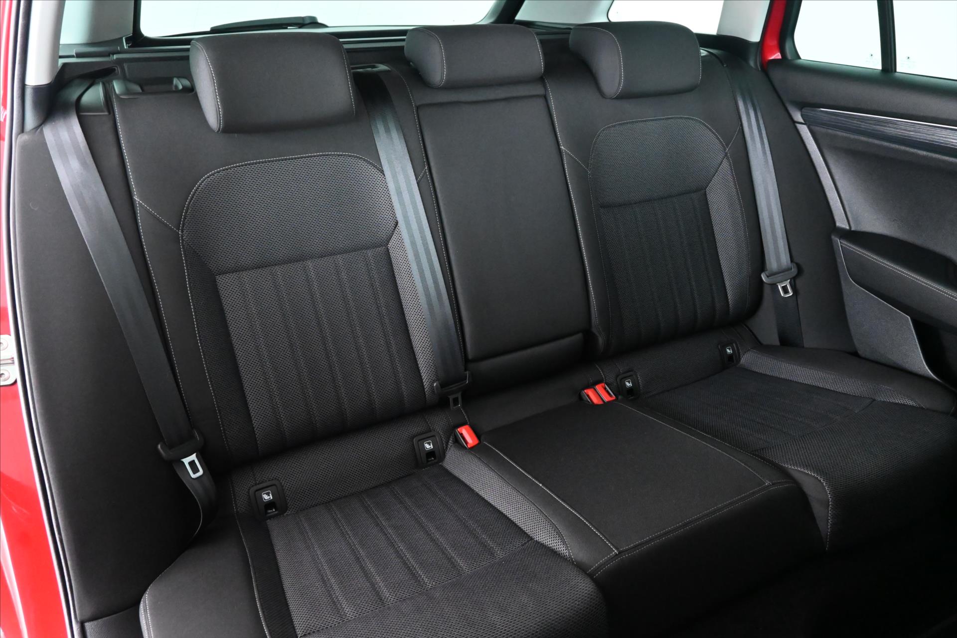 Hlavní fotografie vozu Škoda Superb 2,0 TDI 110kW*DSG*STYLE*Záruka až 5 let (29)