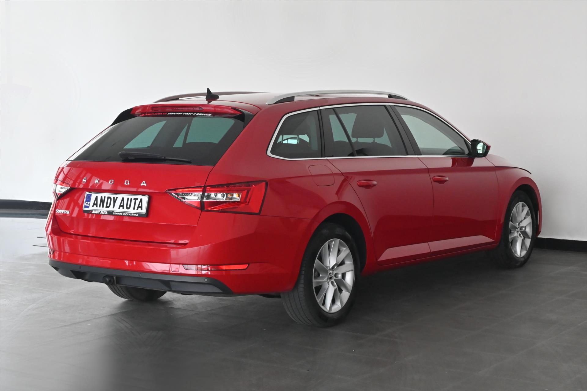 Hlavní fotografie vozu Škoda Superb 2,0 TDI 110kW*DSG*STYLE*Záruka až 5 let (3)