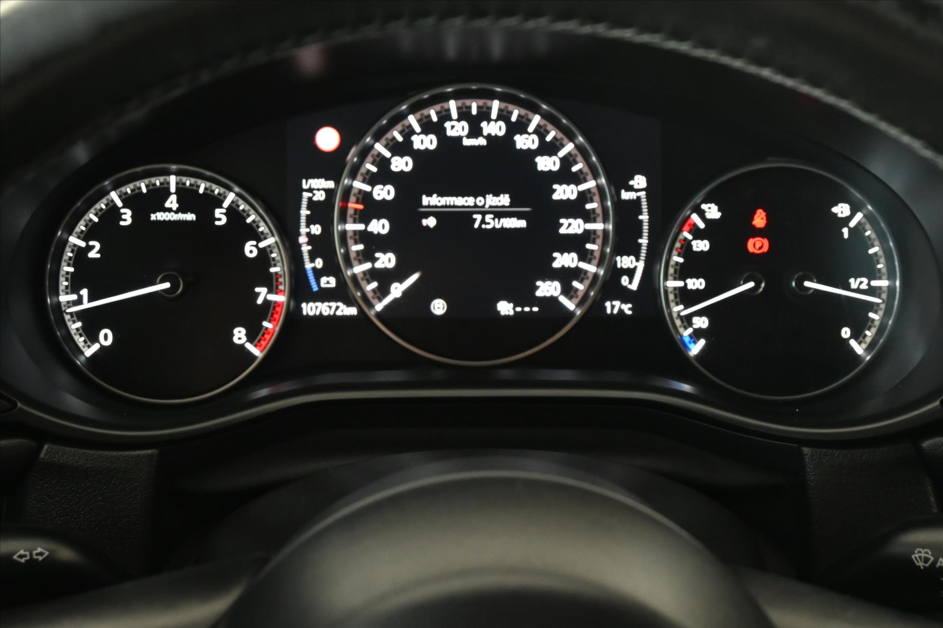 Hlavní fotografie vozu Mazda CX-30 2,0 Skyactiv-X 132 kW Luxury Záruka až 5 let (14)