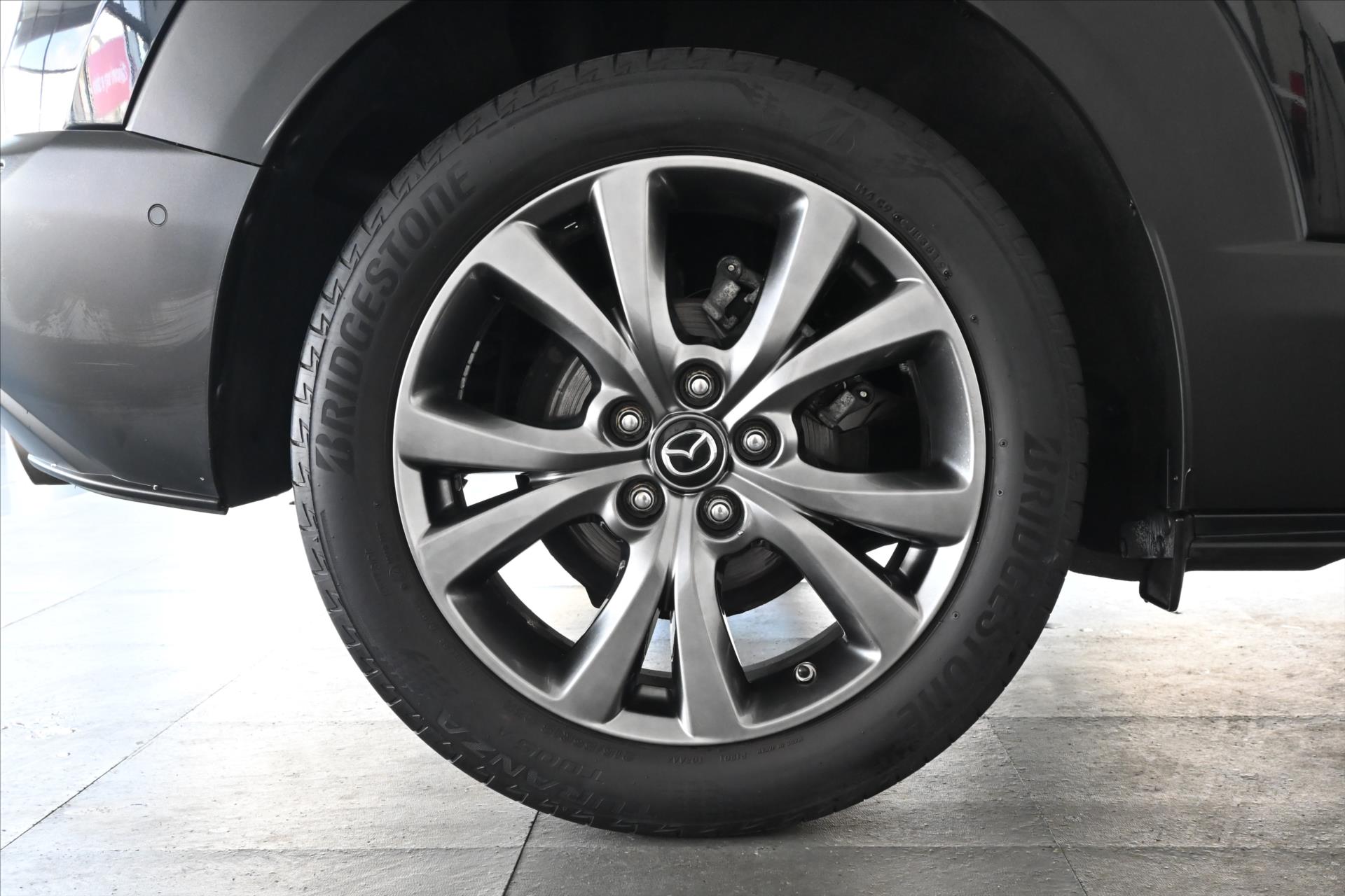 Hlavní fotografie vozu Mazda CX-30 2,0 Skyactiv-X 132 kW Luxury Záruka až 5 let (38)