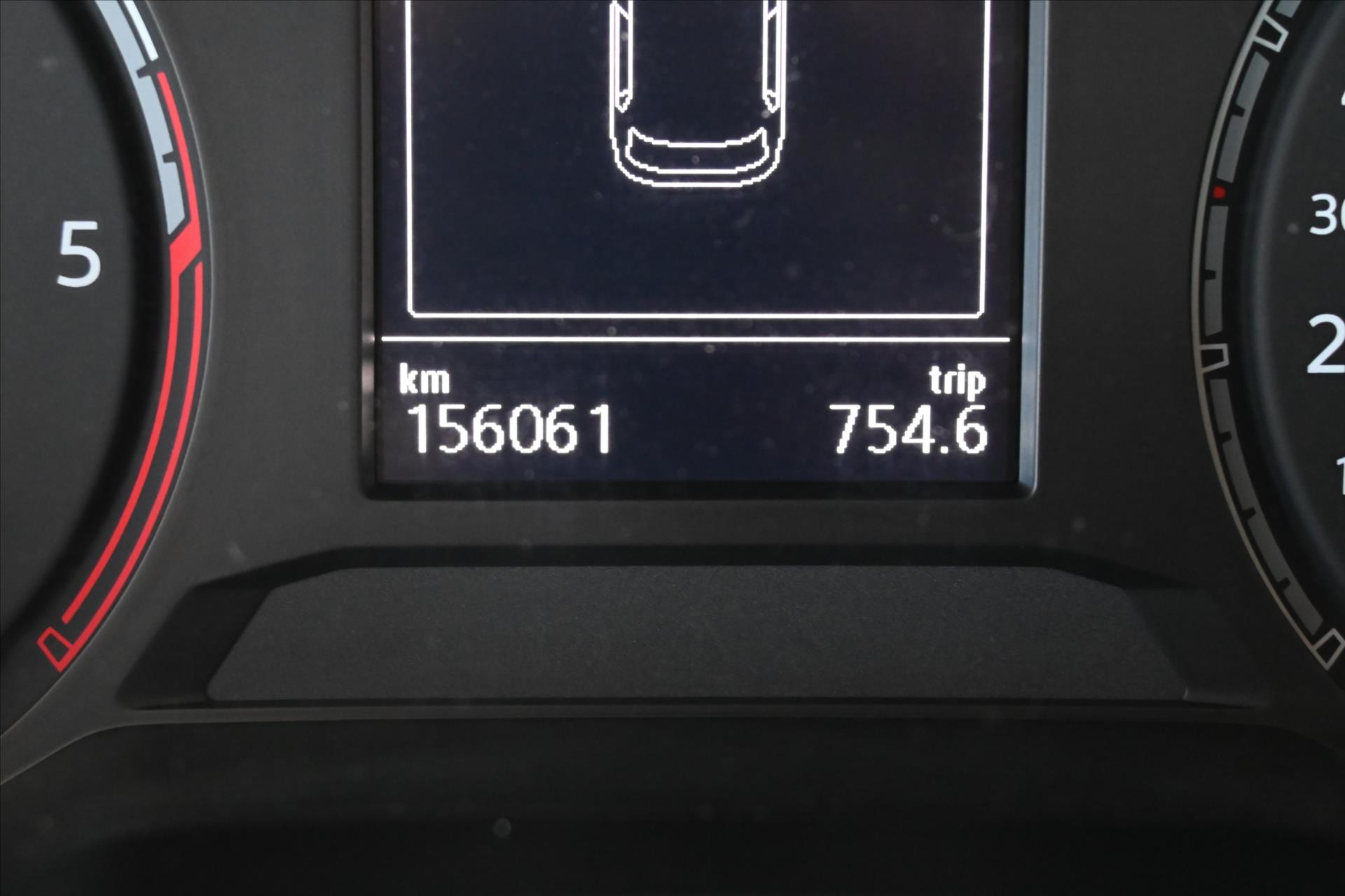 Hlavní fotografie vozu Volkswagen T-Roc 1,6 TDI 85kW COMFORTLINE Záruka až 5 let (14)