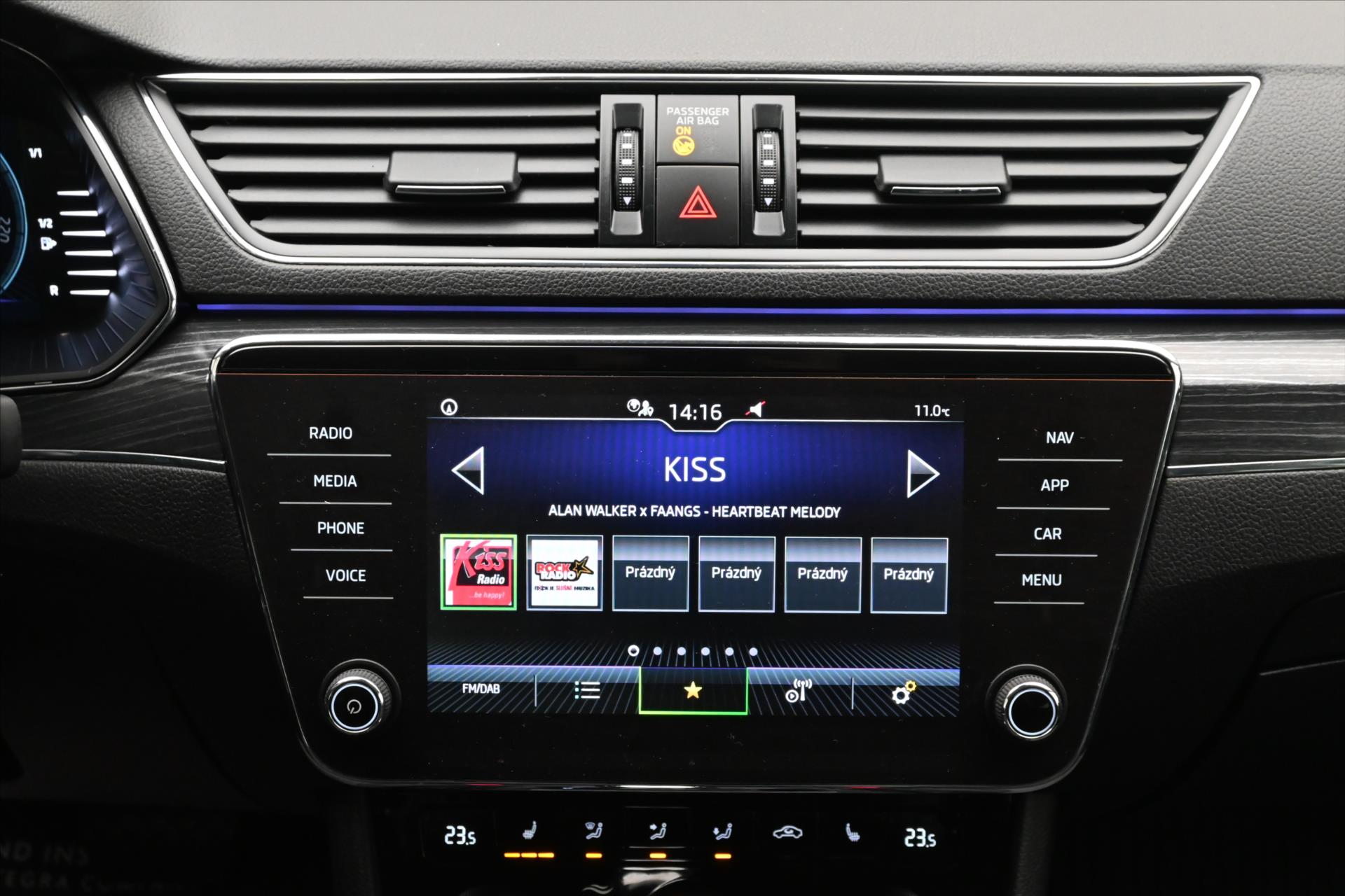 Hlavní fotografie vozu Škoda Superb 2,0 TDI 110 kW DSG Style Záruka až 5 let (21)