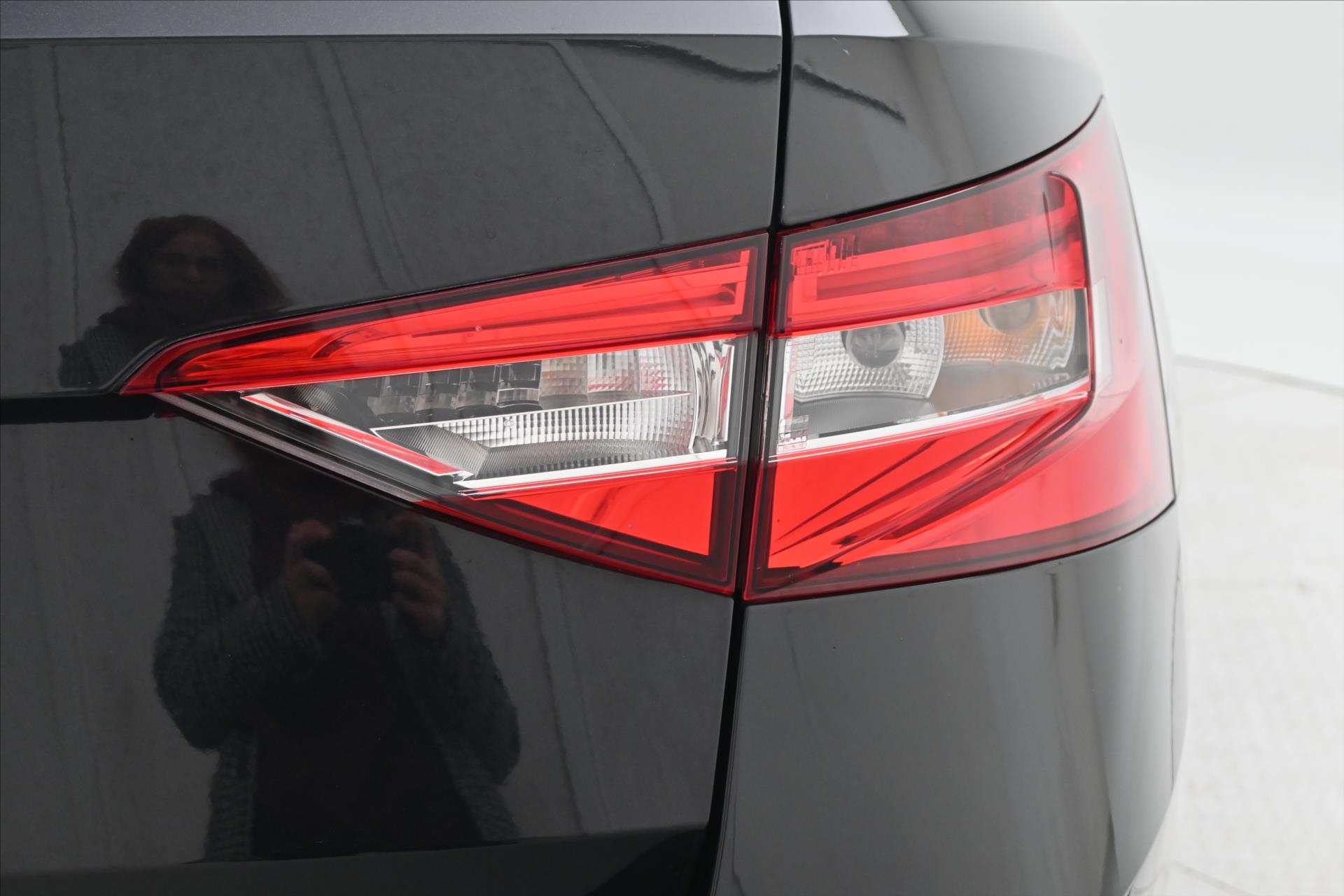 Hlavní fotografie vozu Škoda Superb 2,0 TDI 110 kW DSG Style Záruka až 5 let (33)