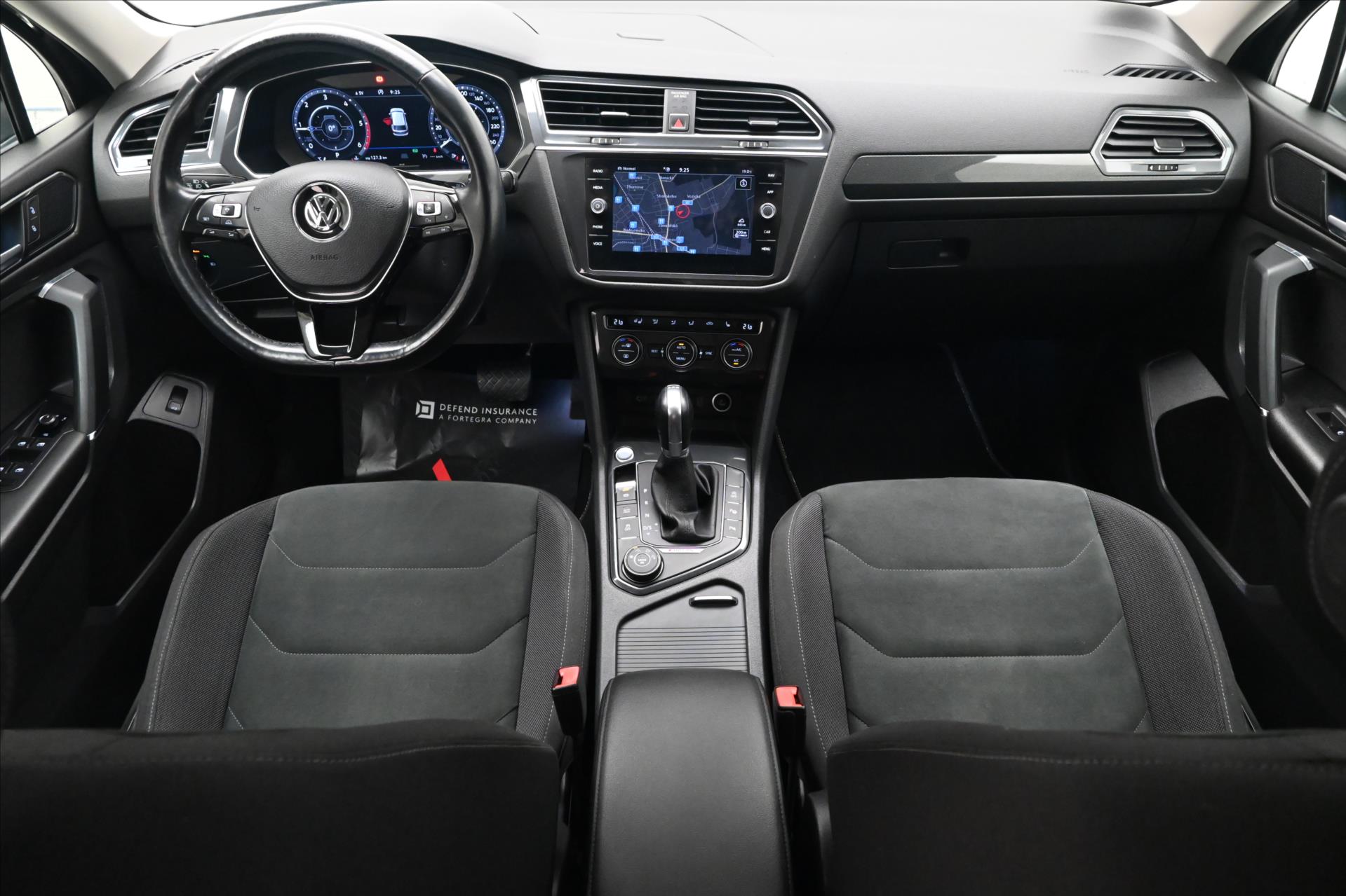 Main photo of the car Volkswagen Tiguan allspace 2.0 TDI 140 kW 4x4 DSG 7 seats Warranty up to 5 years (16)