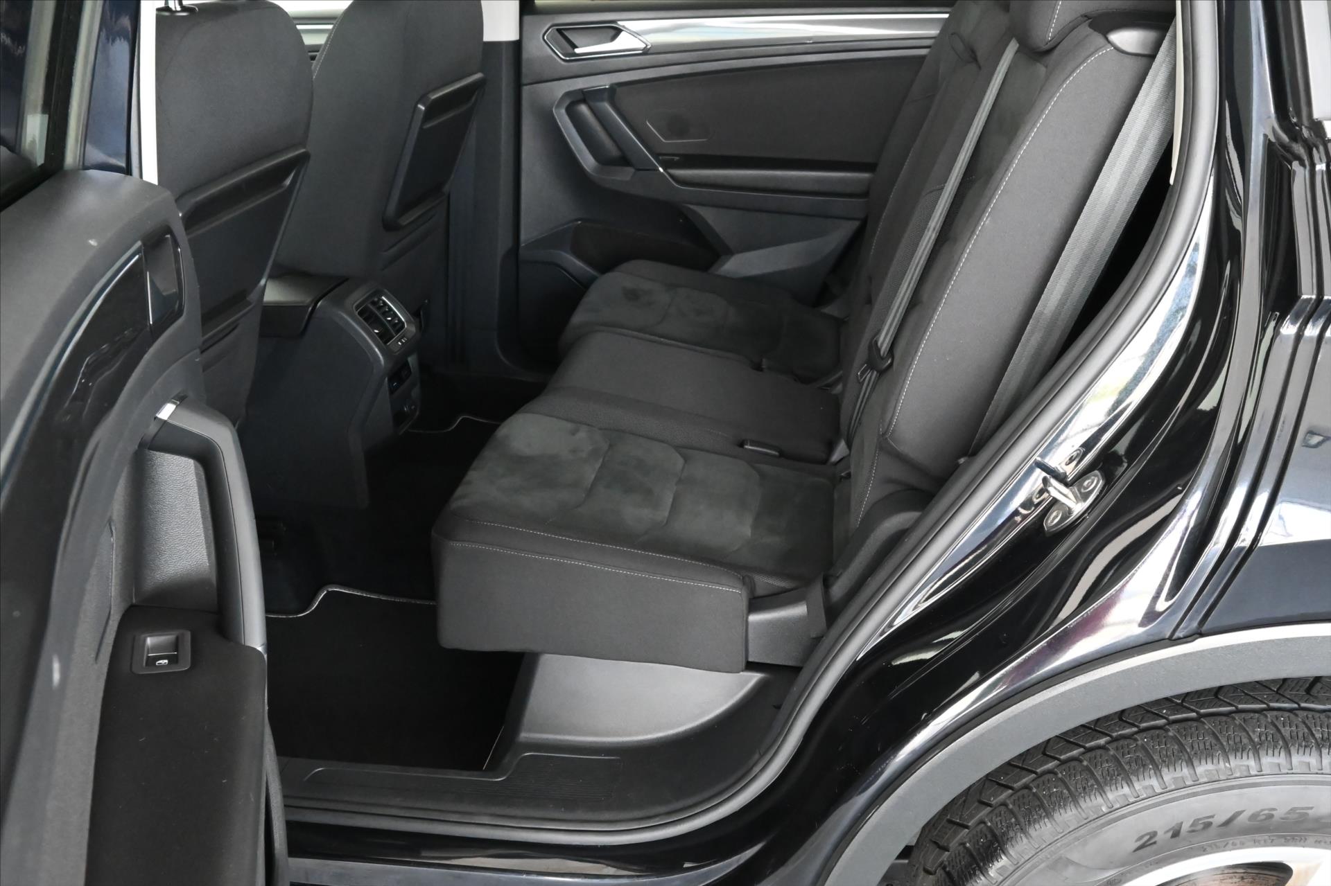 Hlavní fotografie vozu Volkswagen Tiguan Allspace 2,0 TDI 140 kW 4x4 DSG 7míst Záruka až 5 let (12)