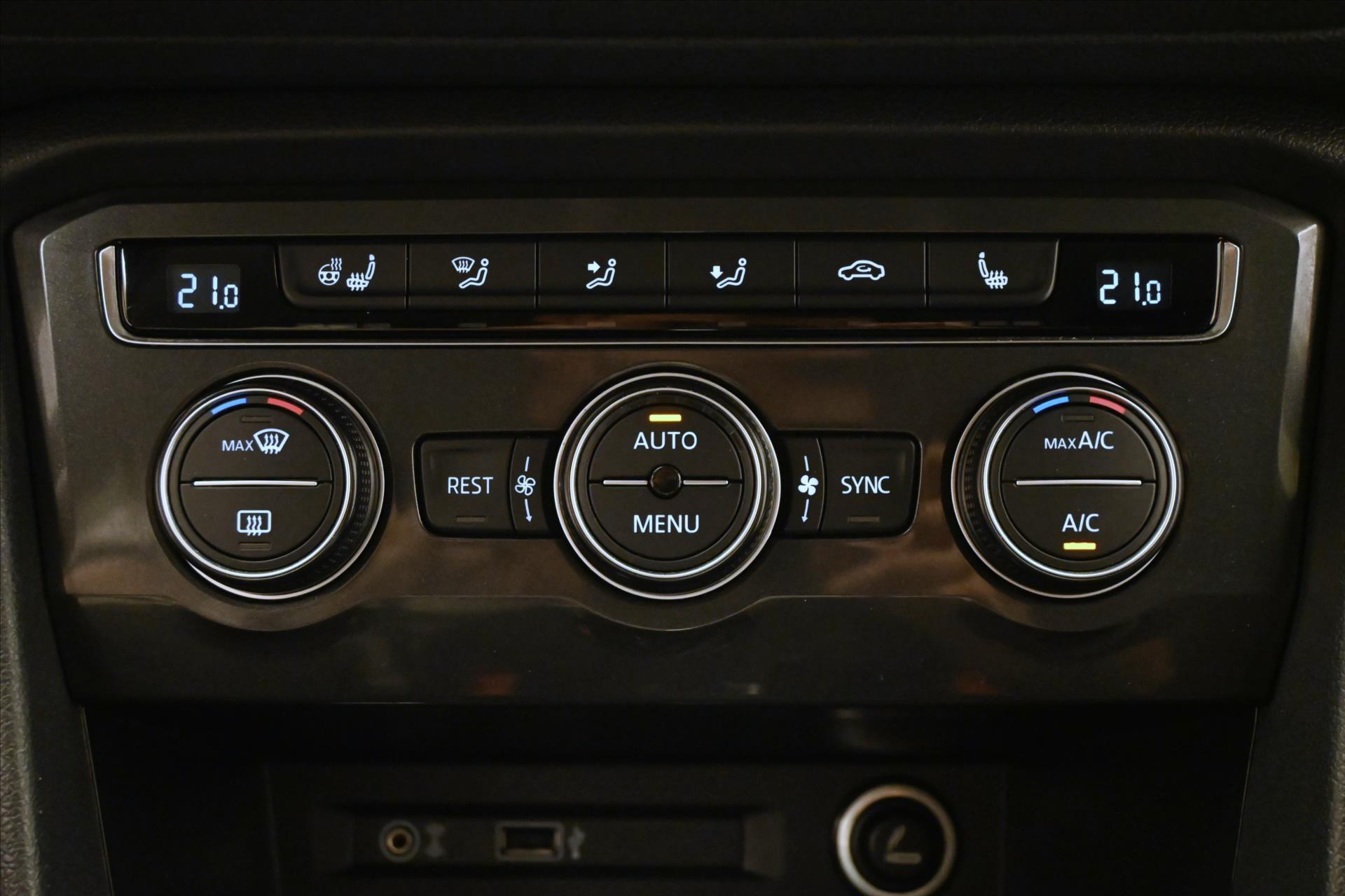 Main photo of the car Volkswagen Tiguan allspace 2.0 TDI 140 kW 4x4 DSG 7 seats Warranty up to 5 years (21)