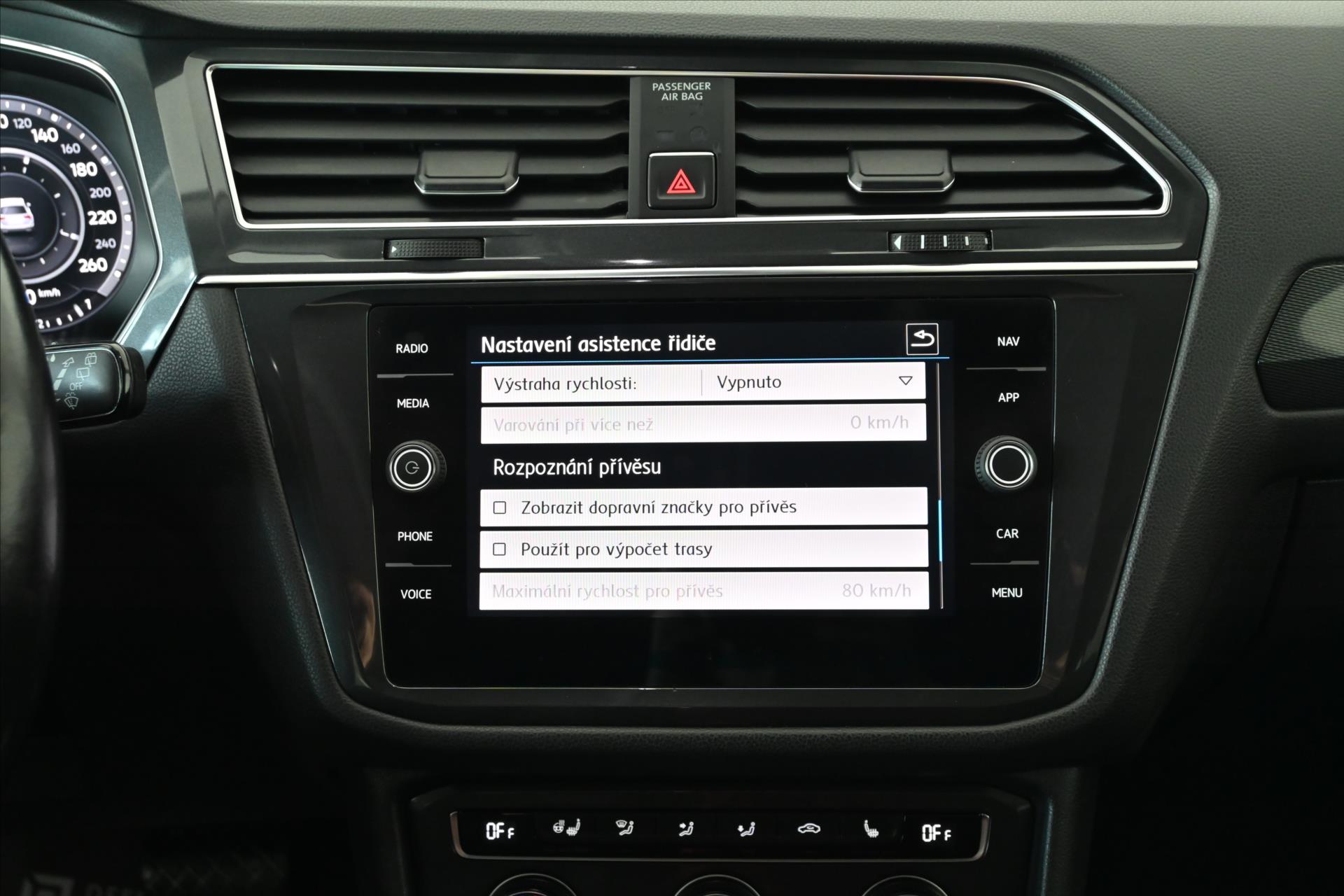 Main photo of the car Volkswagen Tiguan allspace 2.0 TDI 140 kW 4x4 DSG 7 seats Warranty up to 5 years (24)