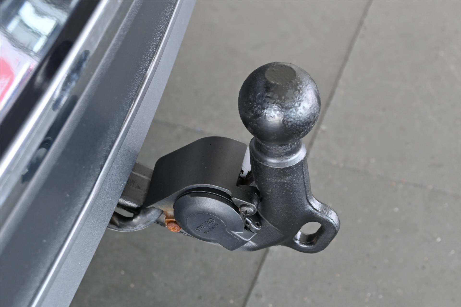 Main photo of the car Volkswagen Tiguan allspace 2.0 TDI 140 kW 4x4 DSG 7 seats Warranty up to 5 years (38)