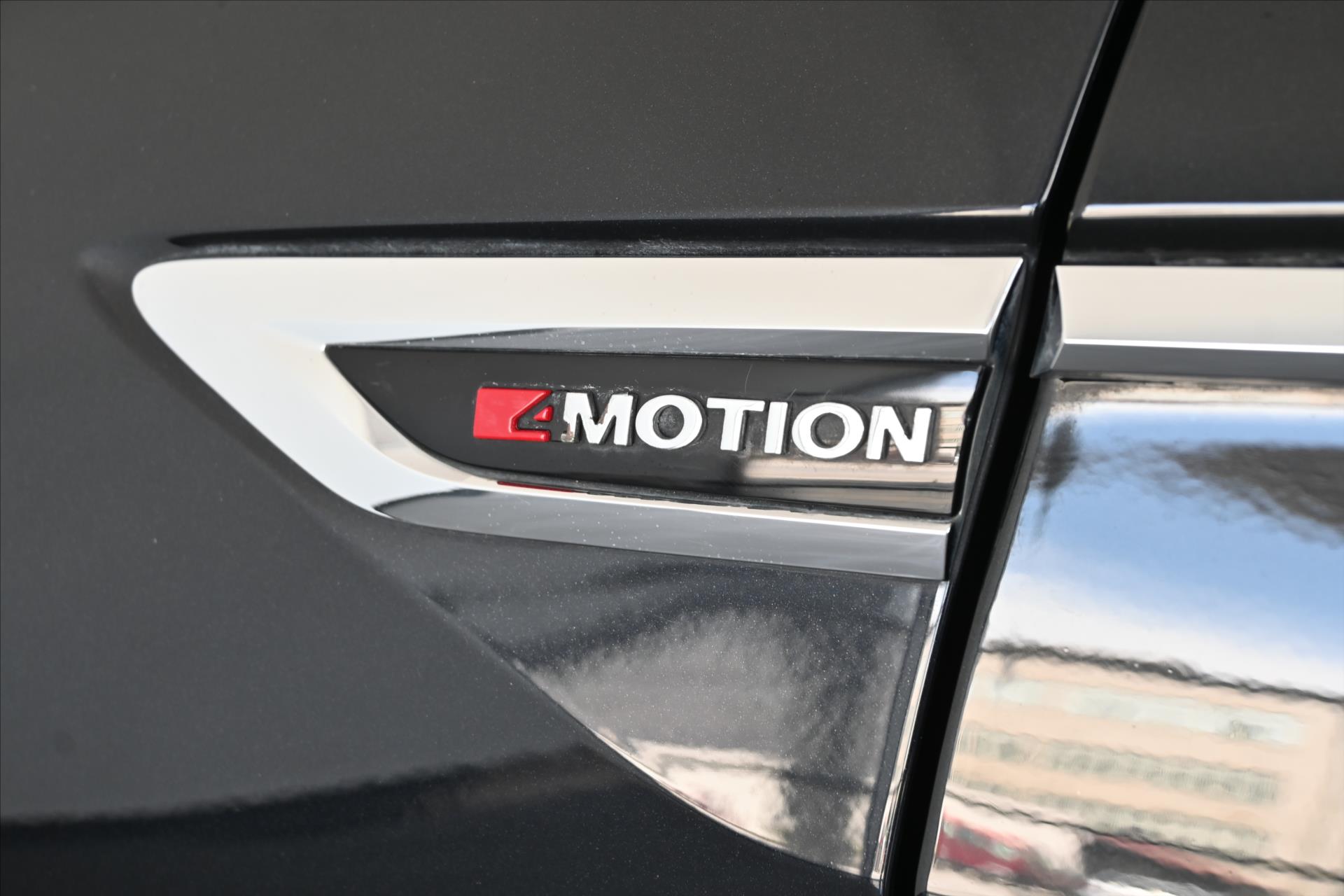 Main photo of the car Volkswagen Tiguan allspace 2.0 TDI 140 kW 4x4 DSG 7 seats Warranty up to 5 years (41)