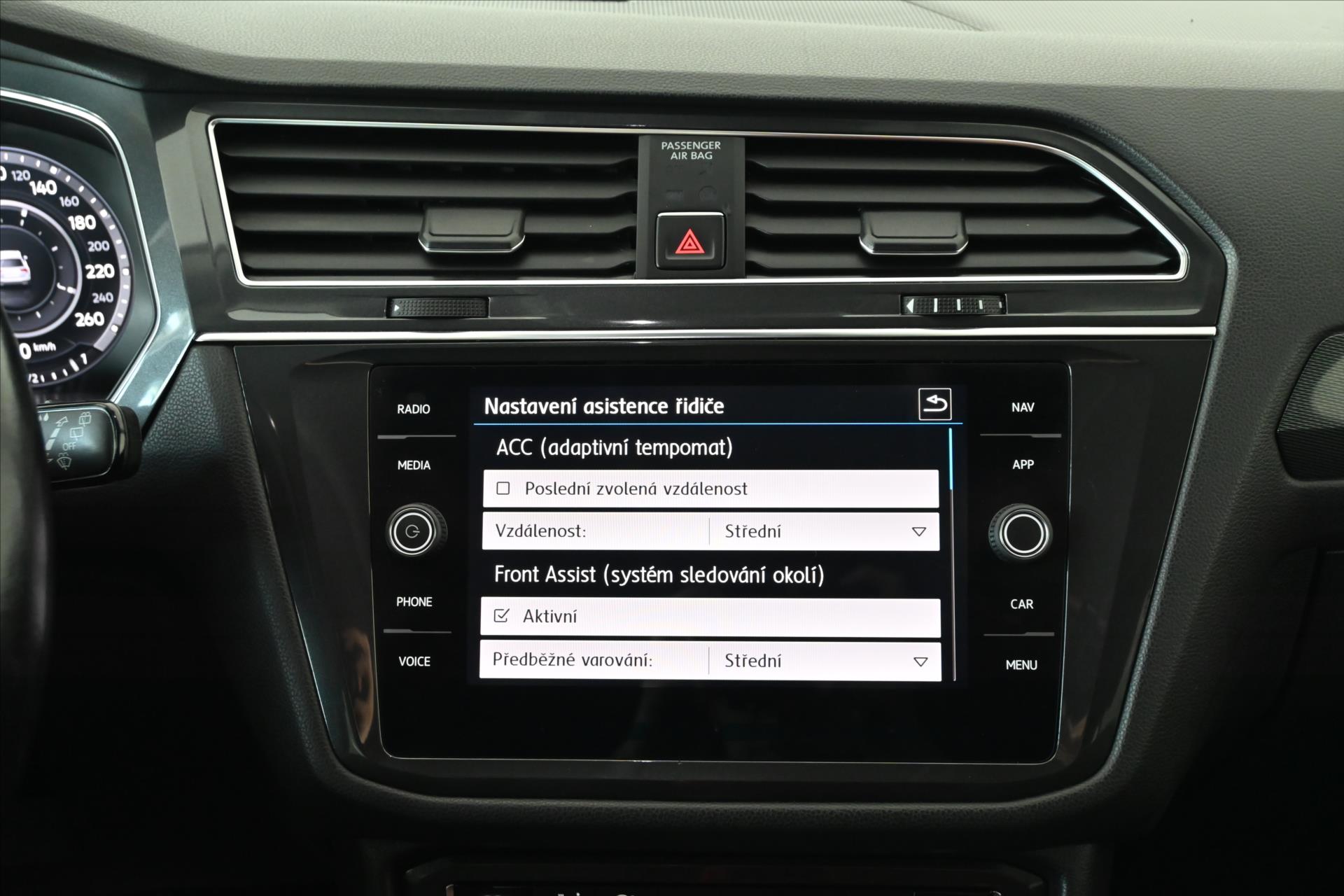 Hlavní fotografie vozu Volkswagen Tiguan Allspace 2,0 TDI 140 kW 4x4 DSG 7míst Záruka až 5 let (22)