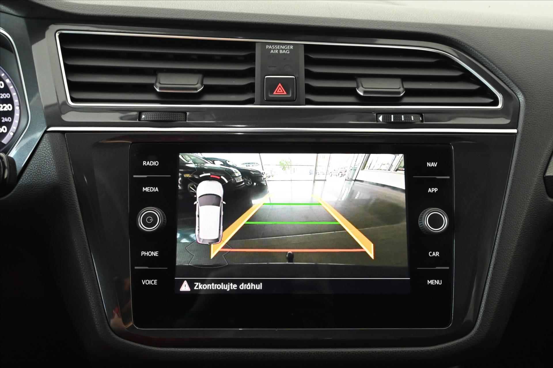 Hlavní fotografie vozu Volkswagen Tiguan Allspace 2,0 TDI 140 kW 4x4 DSG 7míst Záruka až 5 let (26)