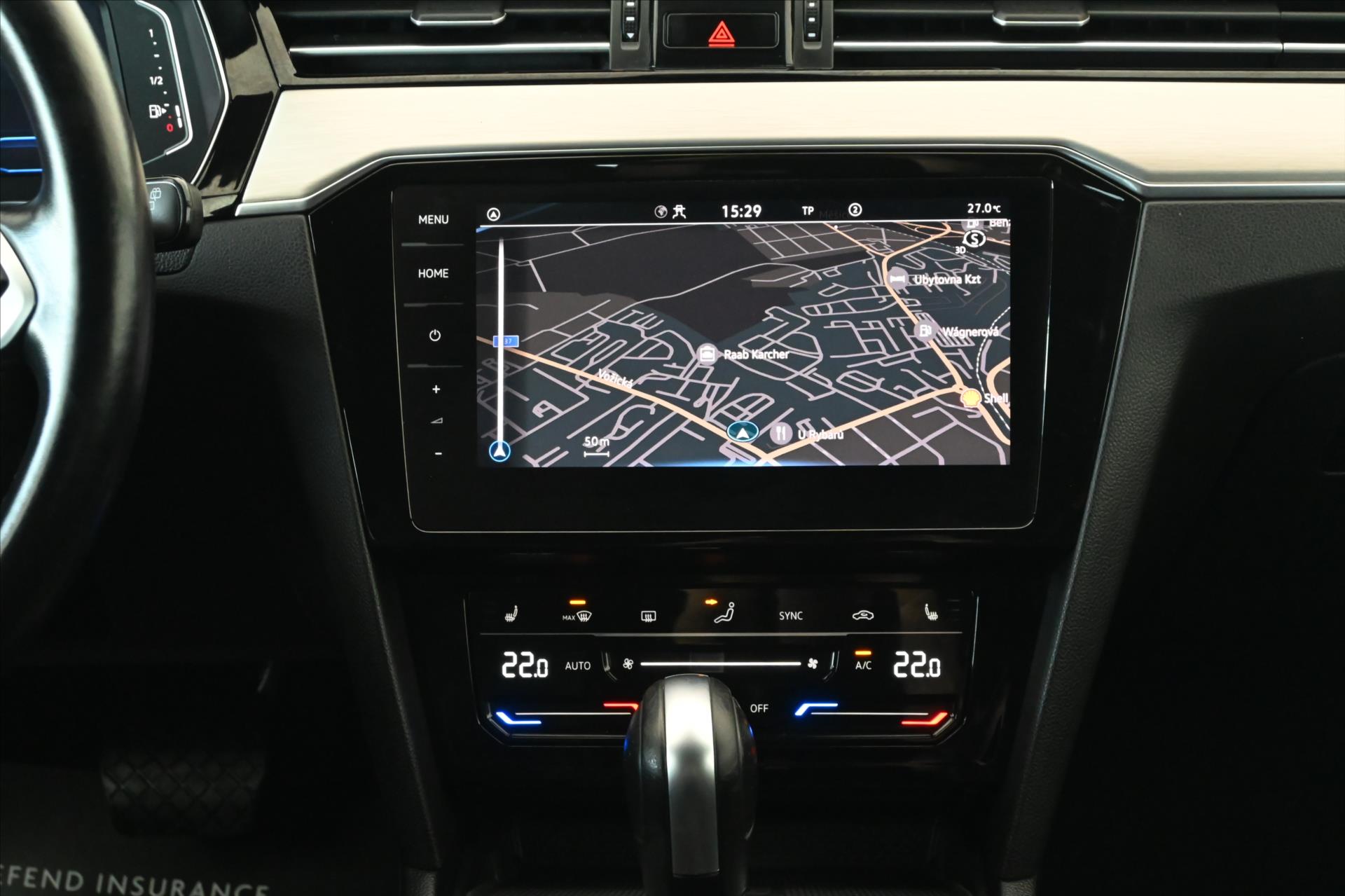 Hlavní fotografie vozu Volkswagen Passat 2,0 TDI 147 kW DSG Elegance Záruka až 5 let (12)