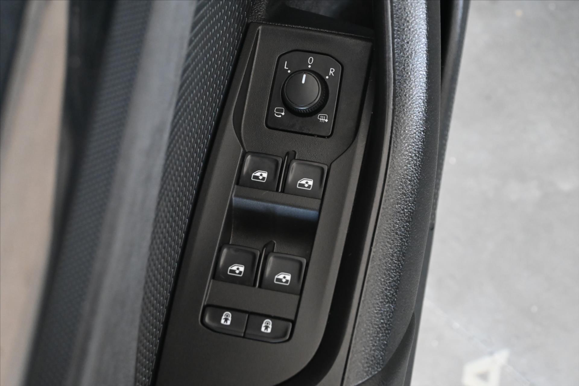 Main photo of the car Skoda Octavia 2.0 TDI RS 147 kW 4x4 DSG Warranty up to 5 years (30)