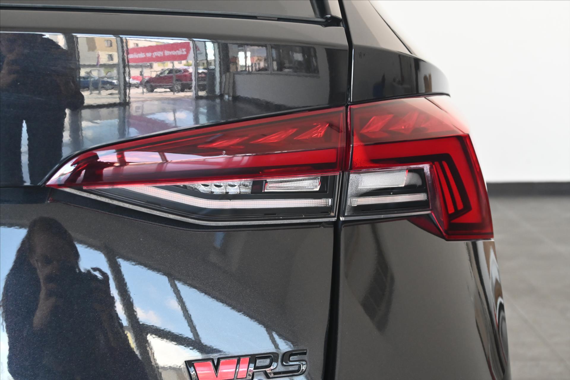 Main photo of the car Skoda Octavia 2.0 TDI RS 147 kW 4x4 DSG Warranty up to 5 years (38)