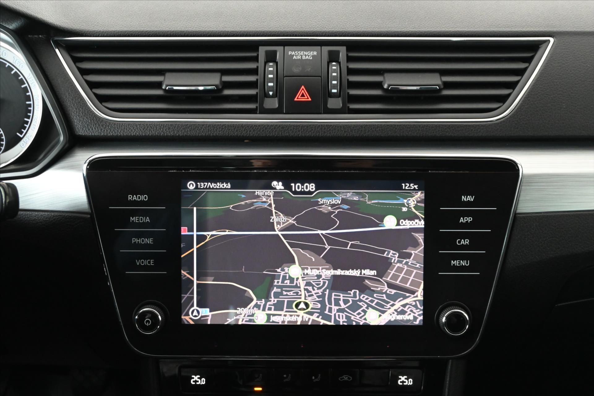 Hlavní fotografie vozu Škoda Superb 1,5 TSi 110kW *Business Edition* Záruka až 5 let (19)