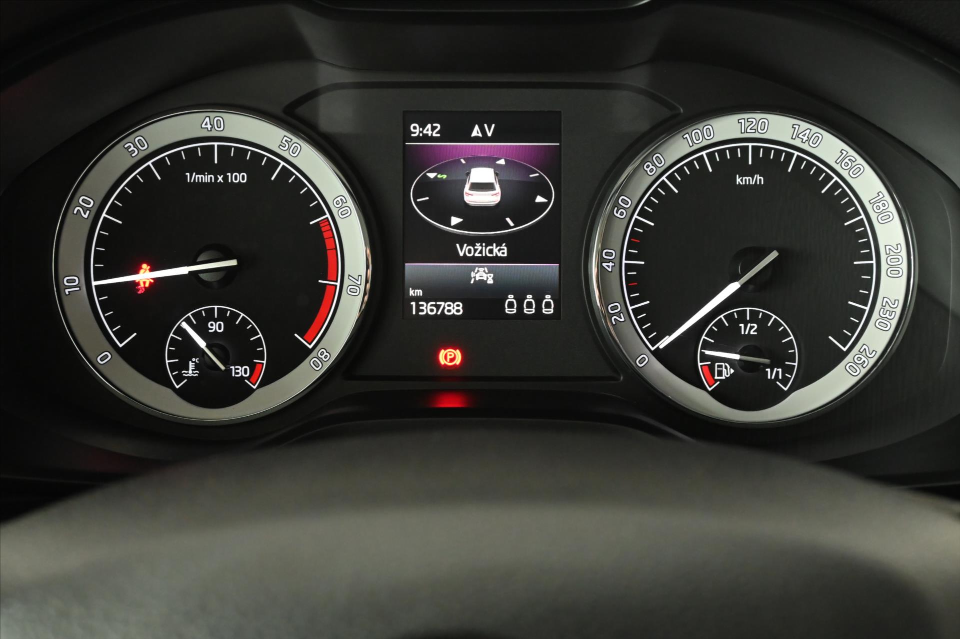 Hlavní fotografie vozu Škoda Kodiaq 1,5 TSi 110kW Ambition Záruka až 5 let (13)