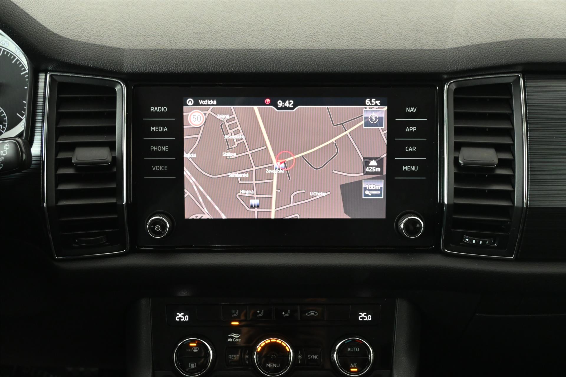 Hlavní fotografie vozu Škoda Kodiaq 1,5 TSi 110kW Ambition Záruka až 5 let (19)