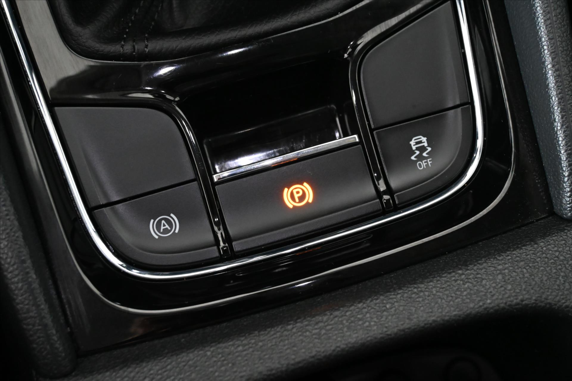 Hlavní fotografie vozu Škoda Kodiaq 1,5 TSi 110kW Ambition Záruka až 5 let (24)