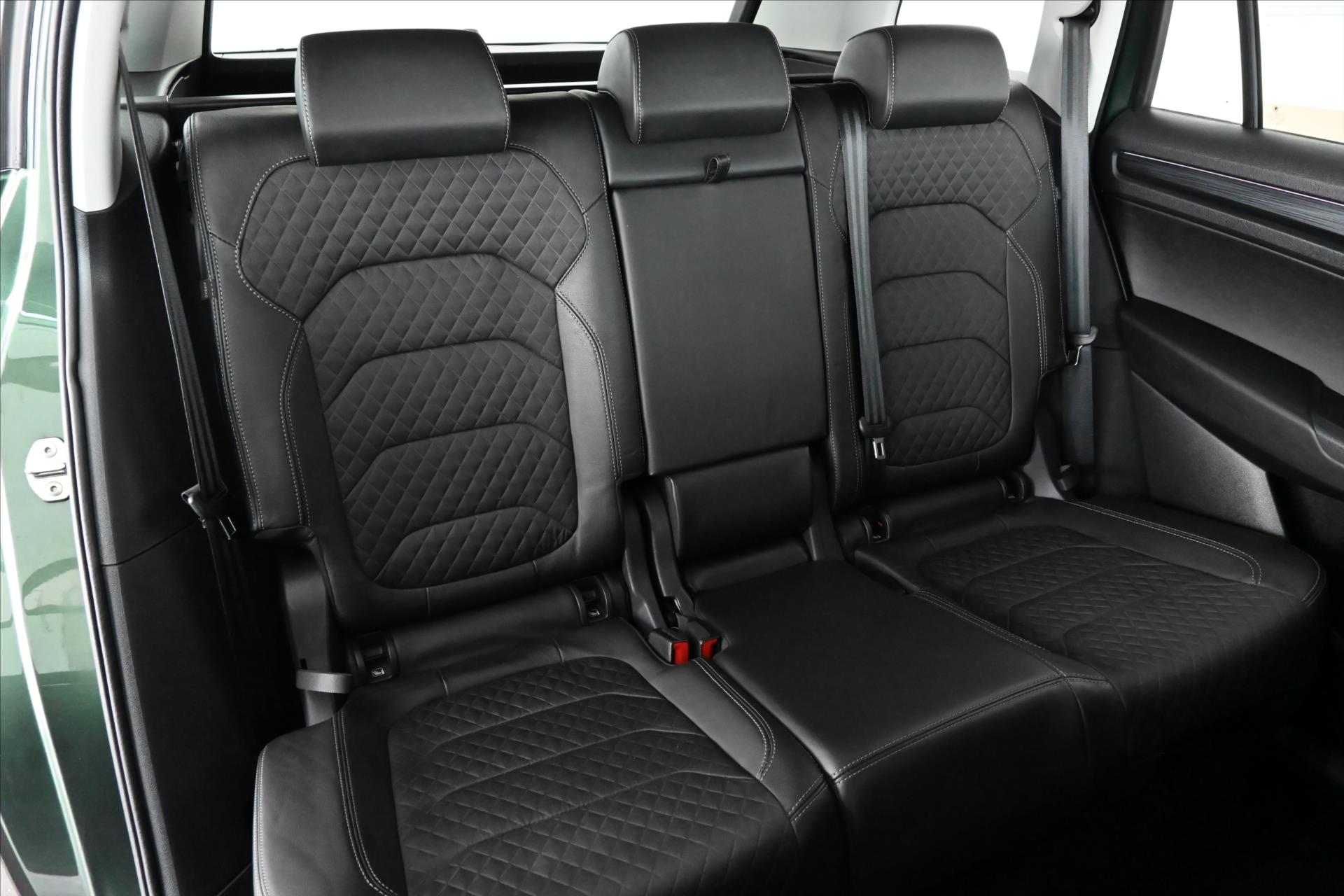 Hlavní fotografie vozu Škoda Kodiaq 1,5 TSi 110kW Ambition Záruka až 5 let (28)