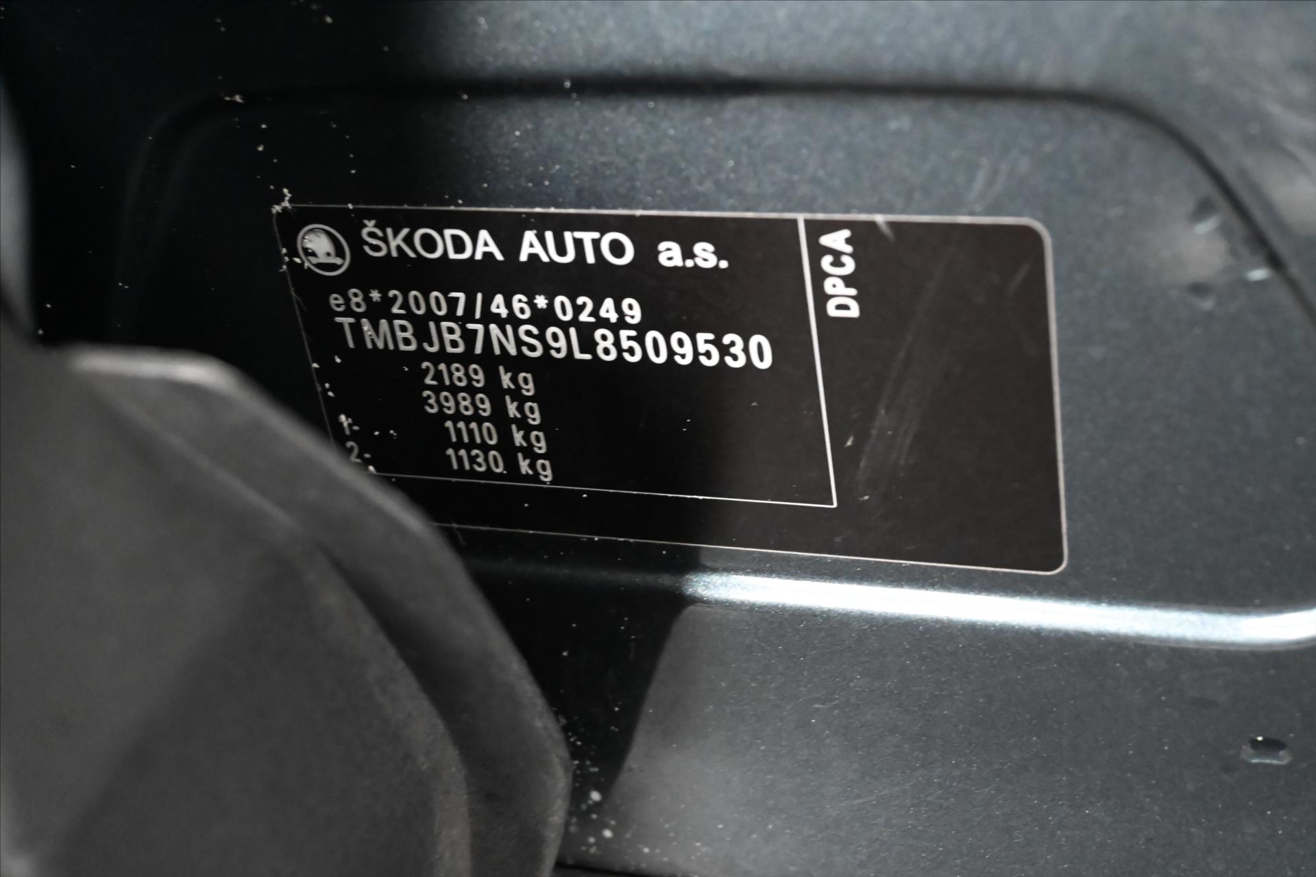 Hlavní fotografie vozu Škoda Kodiaq 1,5 TSI 110 kW DSG Ambition Záruka až 5 let (9)