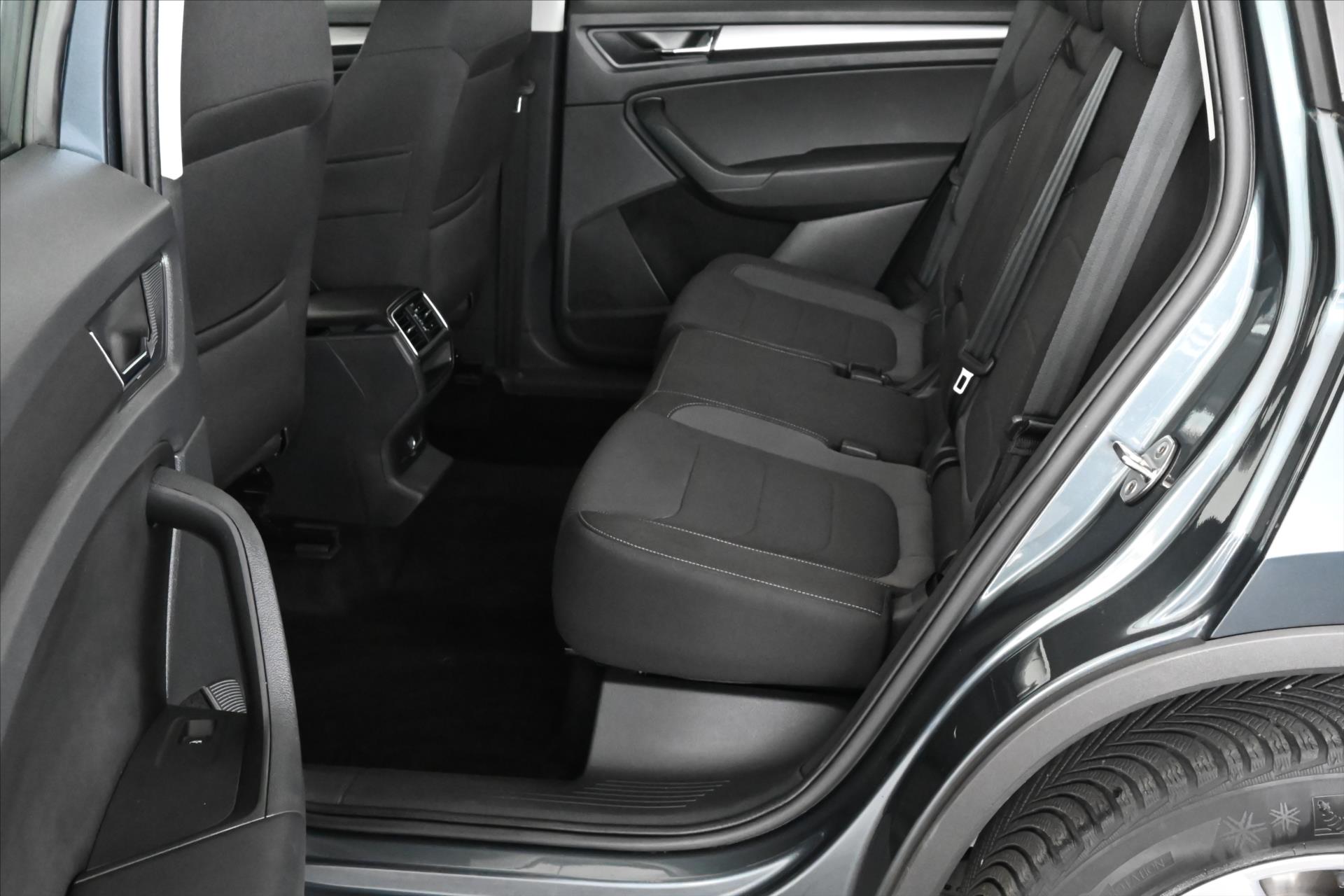 Hlavní fotografie vozu Škoda Kodiaq 1,5 TSI 110 kW DSG Ambition Záruka až 5 let (11)