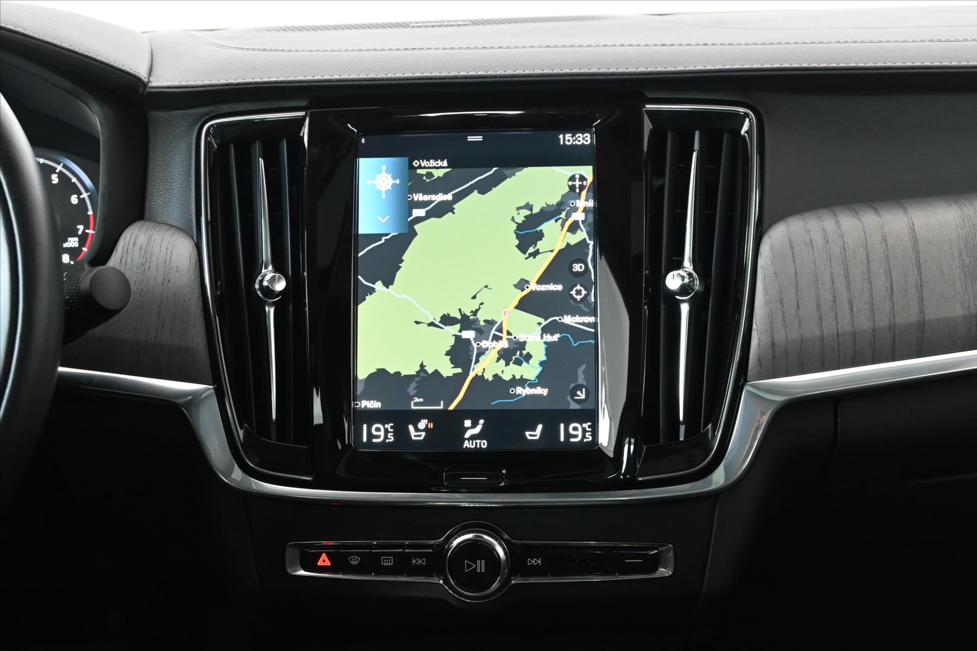 Main photo of the car Volvo S90 2.0 B4 145 kW AT8 Inscription Warranty up to 5 years (19)