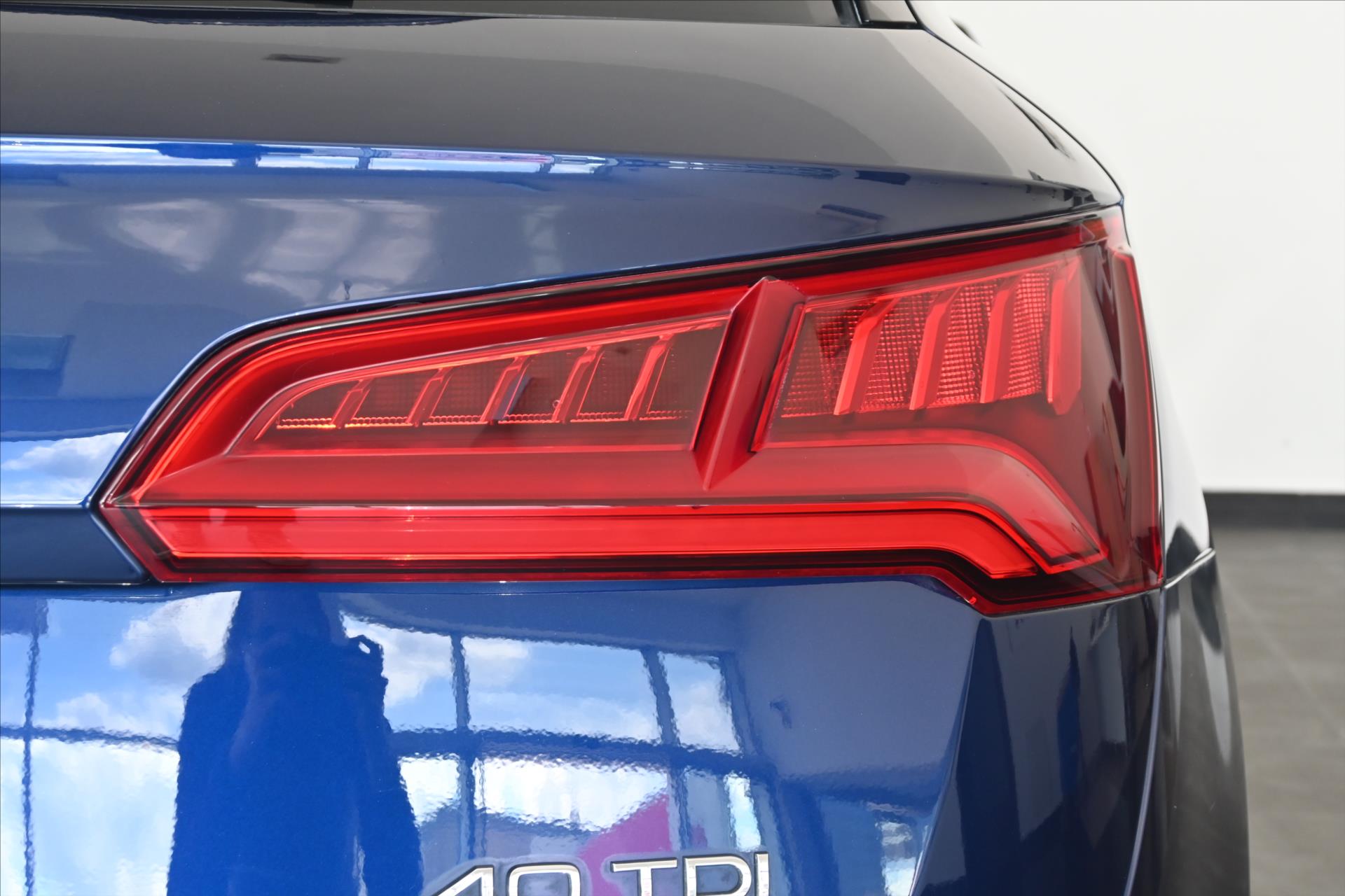 Hlavní fotografie vozu Audi Q5 2,0 40TDI 140 kW Quattro S-line Záruka až 5 let (36)