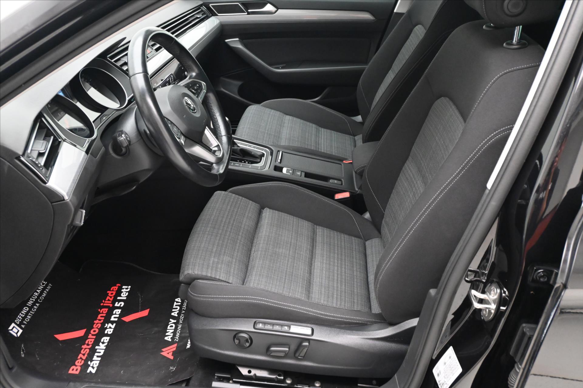 Main photo of the car Volkswagen Passat 2.0 TDI 140 kW DSG Business Warranty up to 5 years (13)