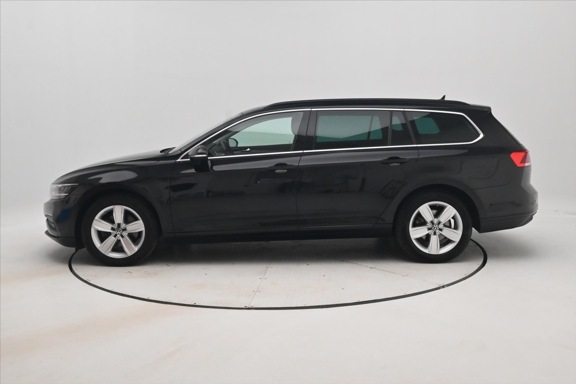 Main photo of the car Volkswagen Passat 2.0 TDI 140 kW DSG Business Warranty up to 5 years (8)