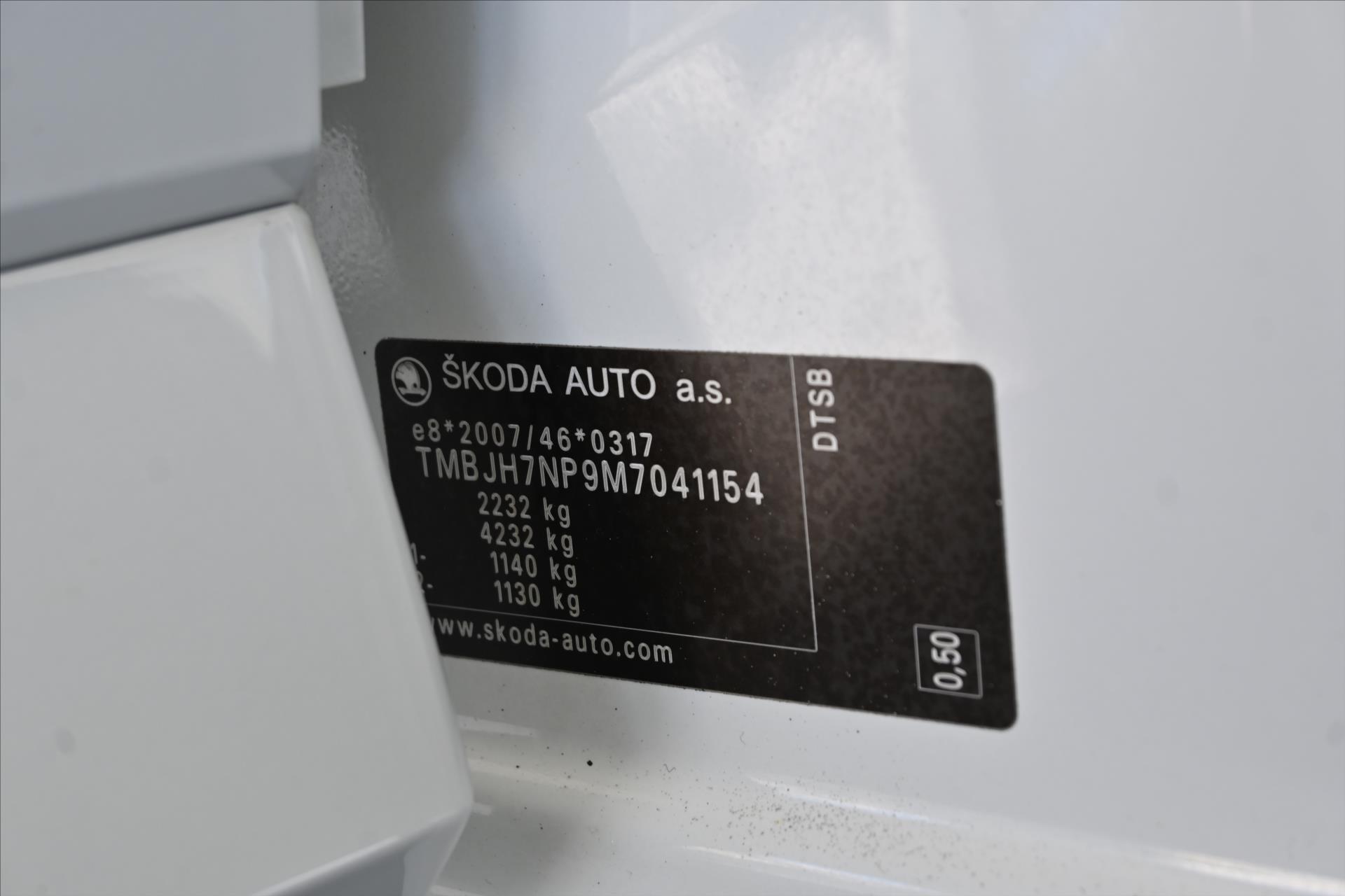 Hlavní fotografie vozu Škoda Superb 2,0 TDI 110kW DSG STYLE Záruka až 5 let (15)