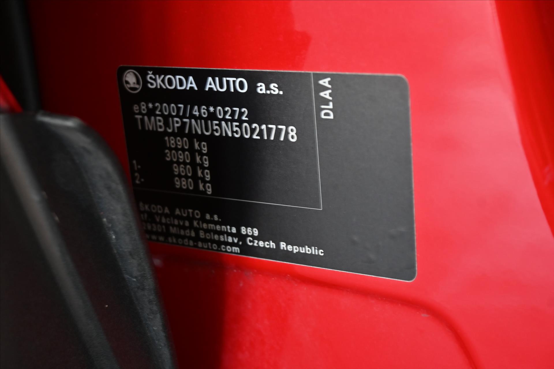 Hlavní fotografie vozu Škoda Karoq 1,0 TSi 81kW Ambiente Záruka až 5 let (15)