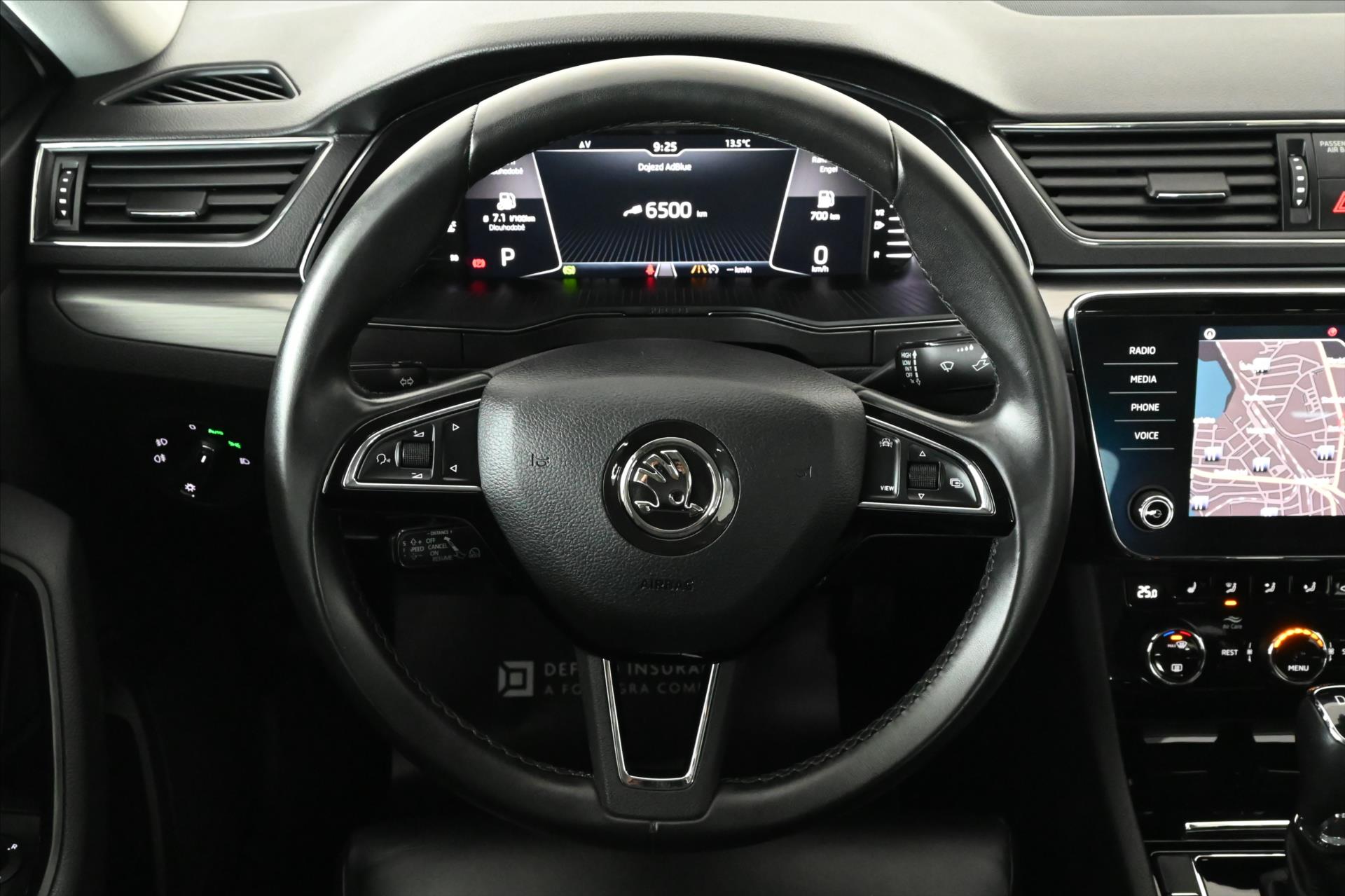 Hlavní fotografie vozu Škoda Superb 2,0 TDI 140kW STYLE DSG Záruka až 5 let (17)