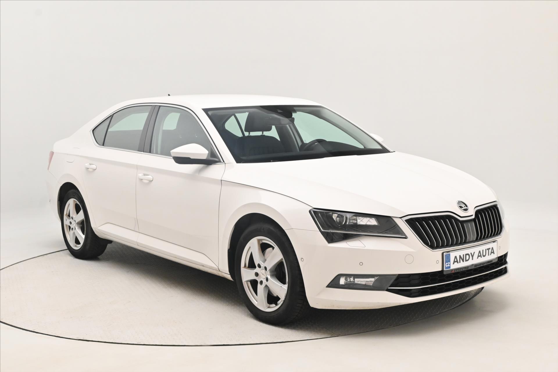Hlavní fotografie vozu Škoda Superb 2,0 TDI 140kW STYLE DSG Záruka až 5 let (2)