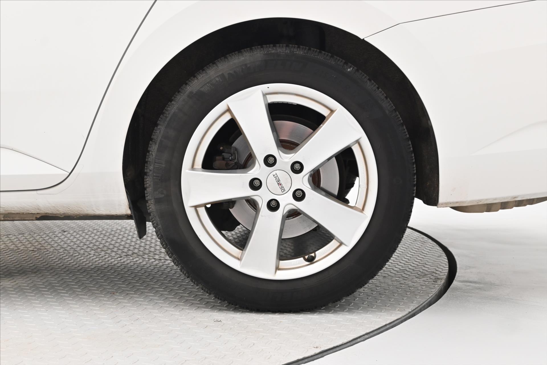 Hlavní fotografie vozu Škoda Superb 2,0 TDI 140kW STYLE DSG Záruka až 5 let (34)