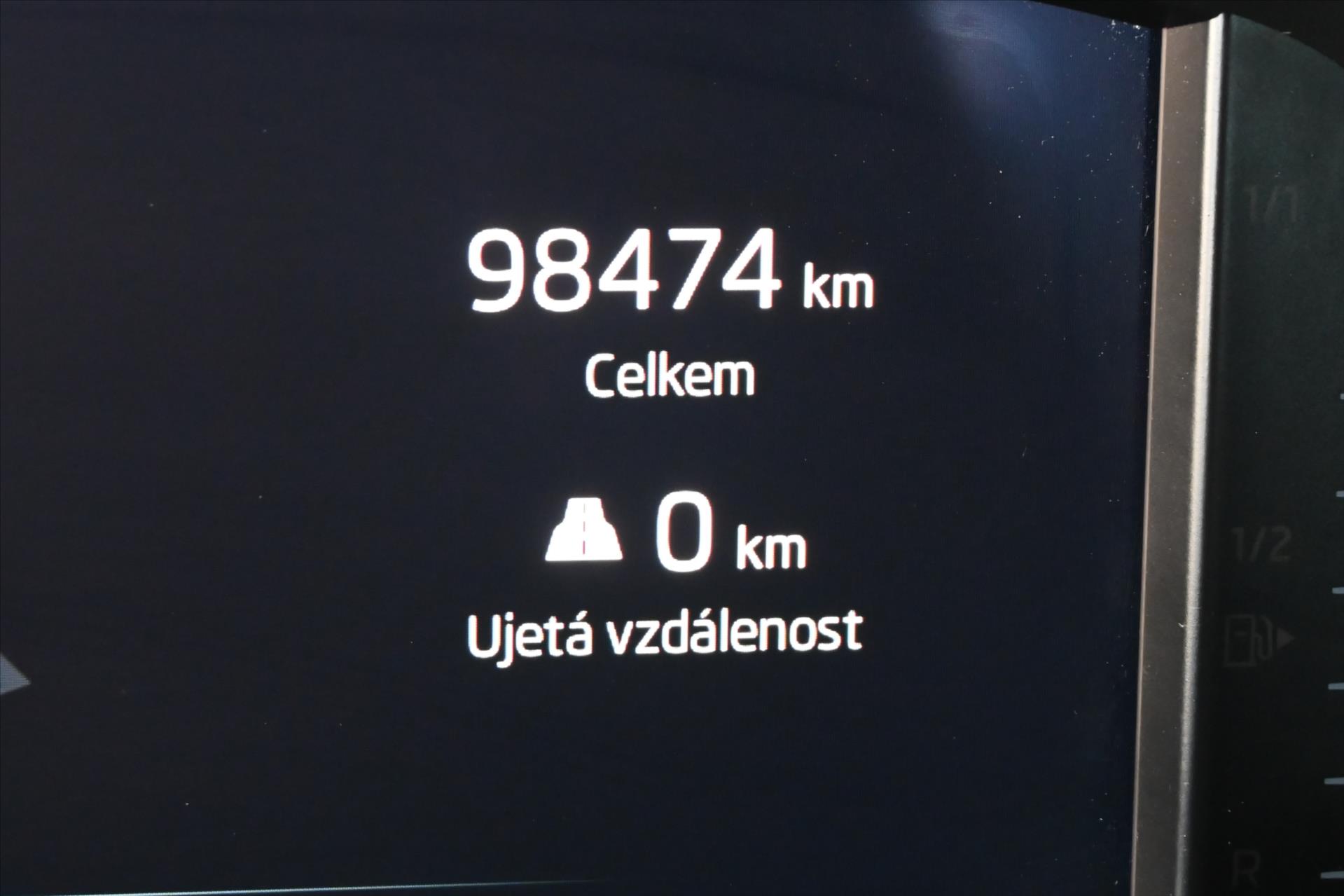 Hlavní fotografie vozu Škoda Octavia 2,0 TDI 110 kW DSG Style Záruka až 5 let (15)