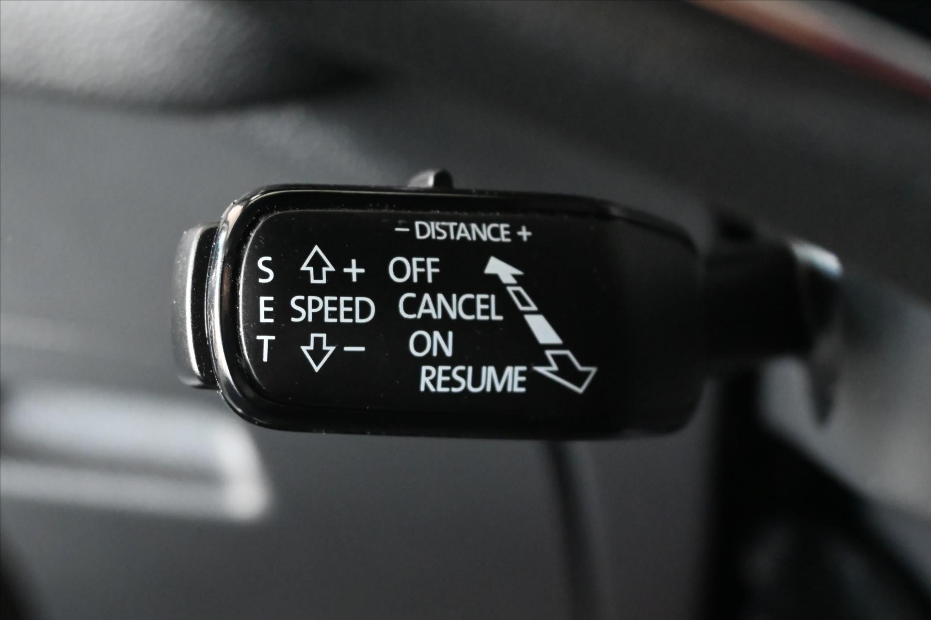 Hlavní fotografie vozu Škoda Octavia 2,0 TDI 110 kW DSG Style Záruka až 5 let (20)